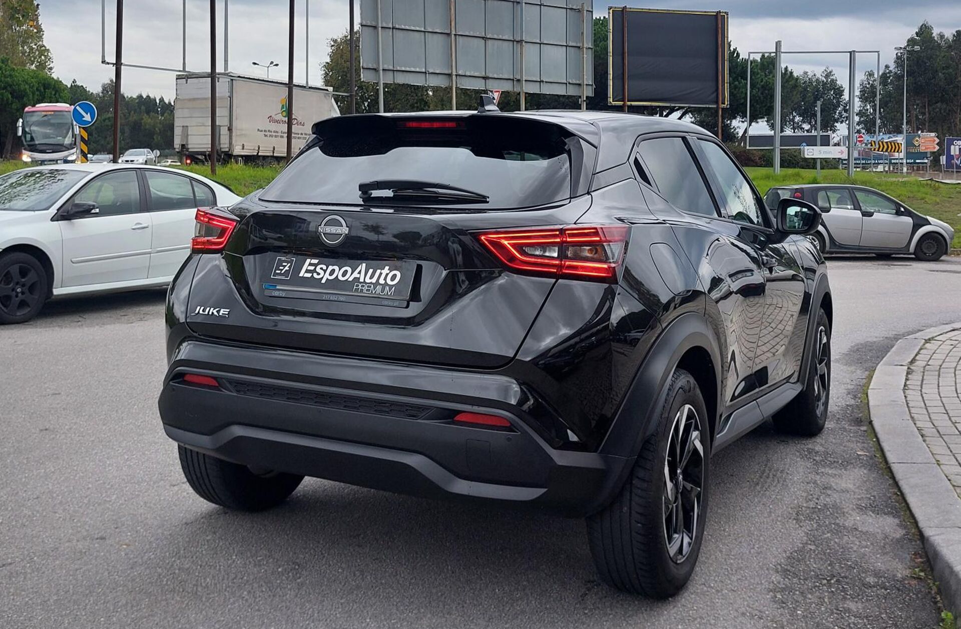 NISSAN Juke 1.0 DIG-T N-Connecta DCT