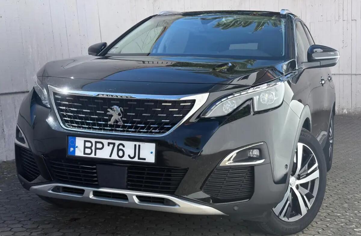 PEUGEOT 3008 1.2 PureTech Allure EAT8