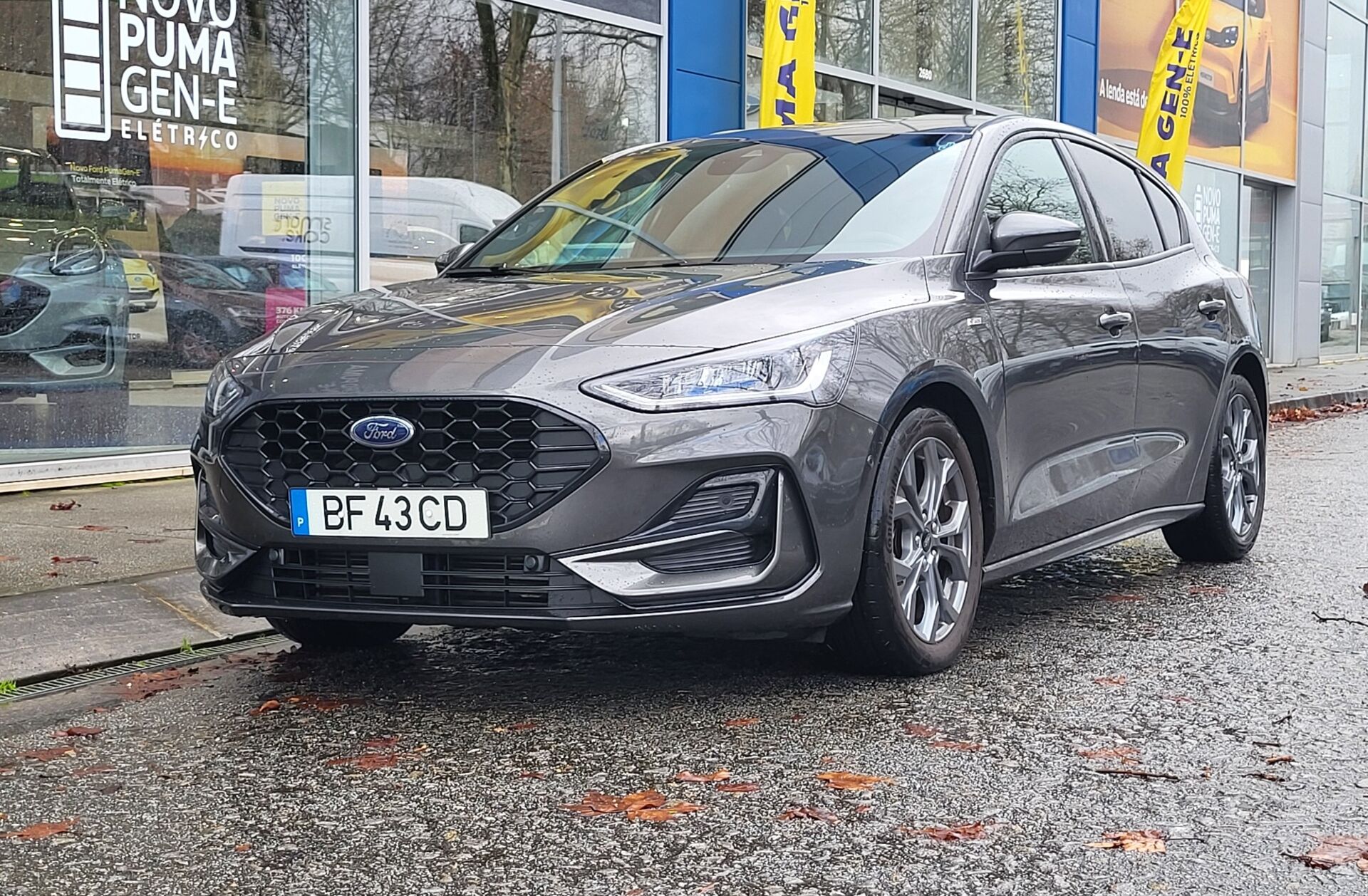 FORD Focus 1.0 EcoBoost MHEV ST-Line X