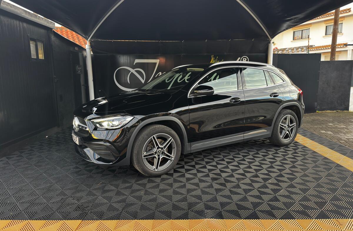 MERCEDES Classe GLA GLA 250 e AMG Line