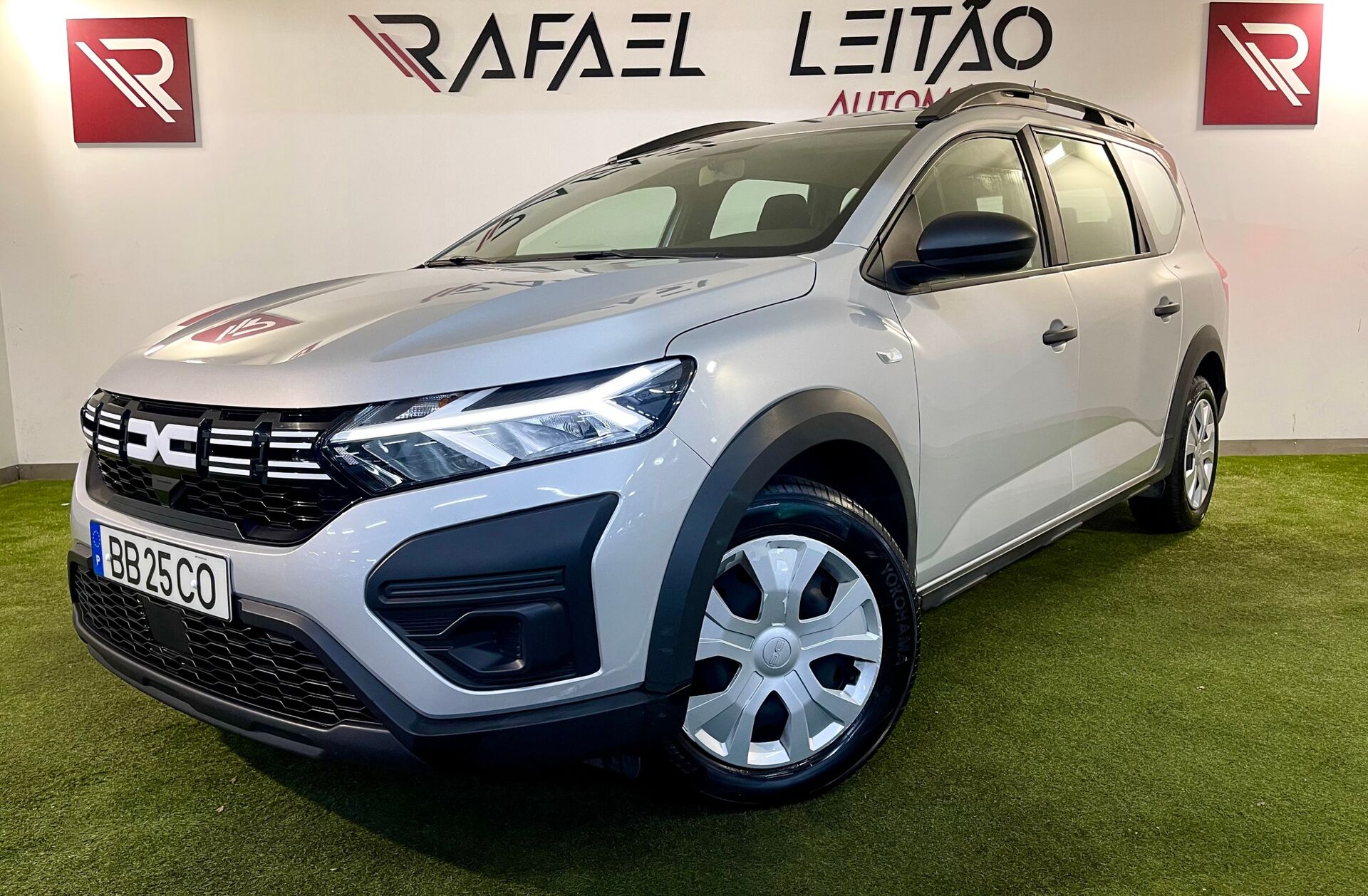 DACIA Jogger 1.0 TCe Essential 7L