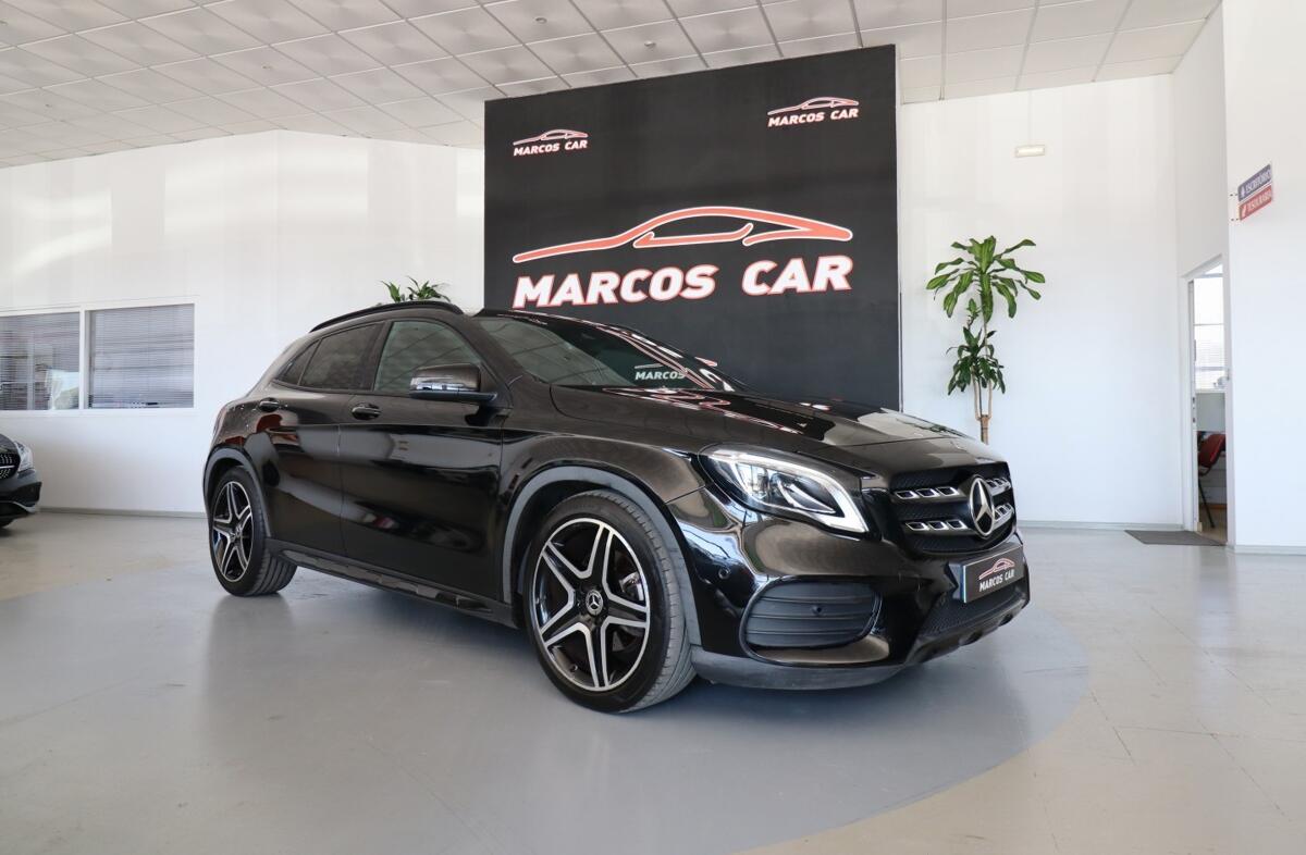MERCEDES Classe GLA GLA 220 d AMG Line