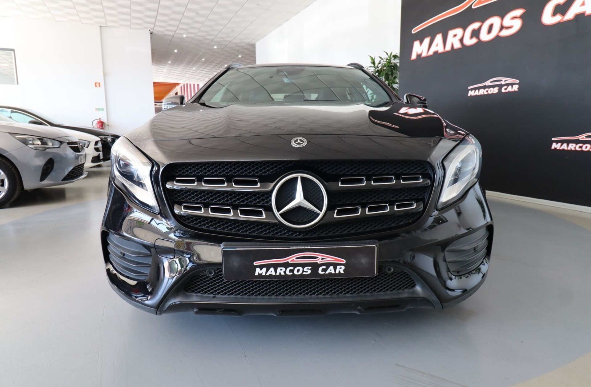 MERCEDES Classe GLA GLA 220 d AMG Line
