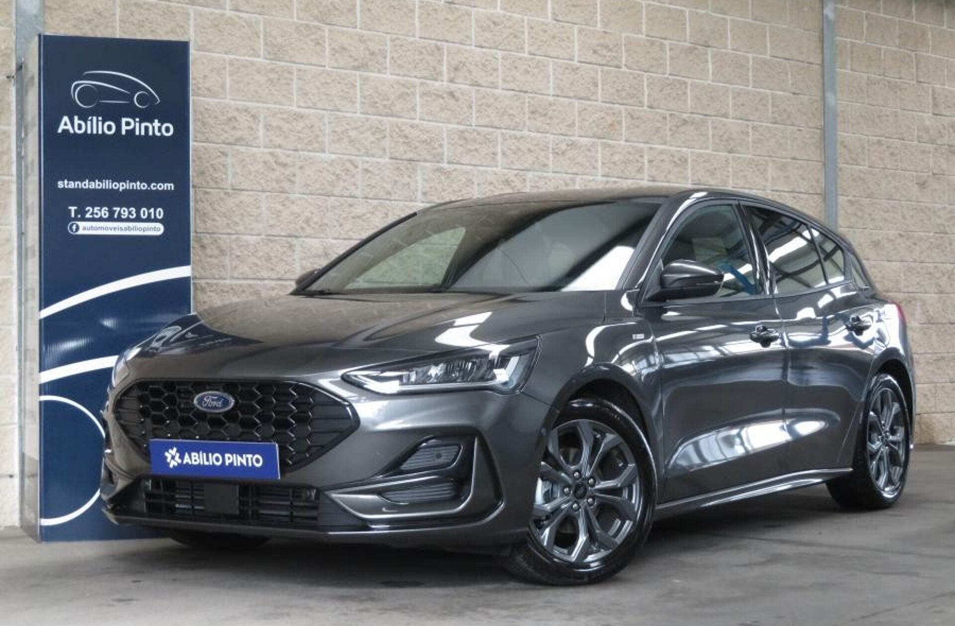 FORD Focus 1.0 EcoBoost MHEV ST-Line X