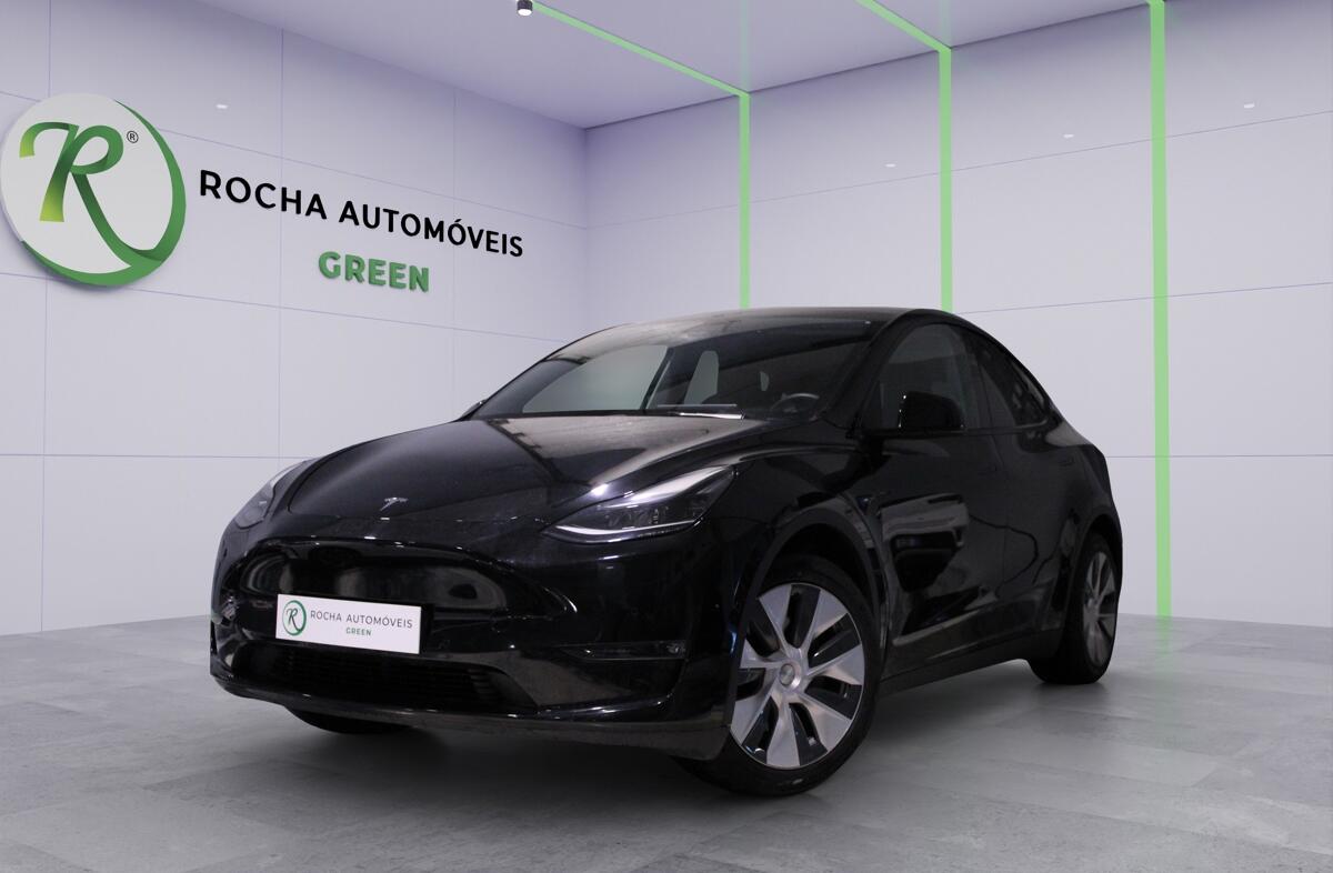 TESLA Model Y Long Range Tração Integral