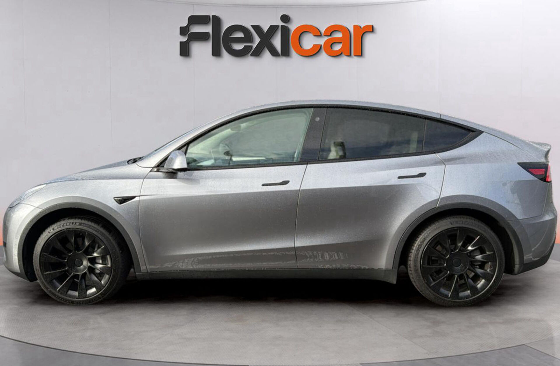 TESLA Model Y Long Range Tração Traseira