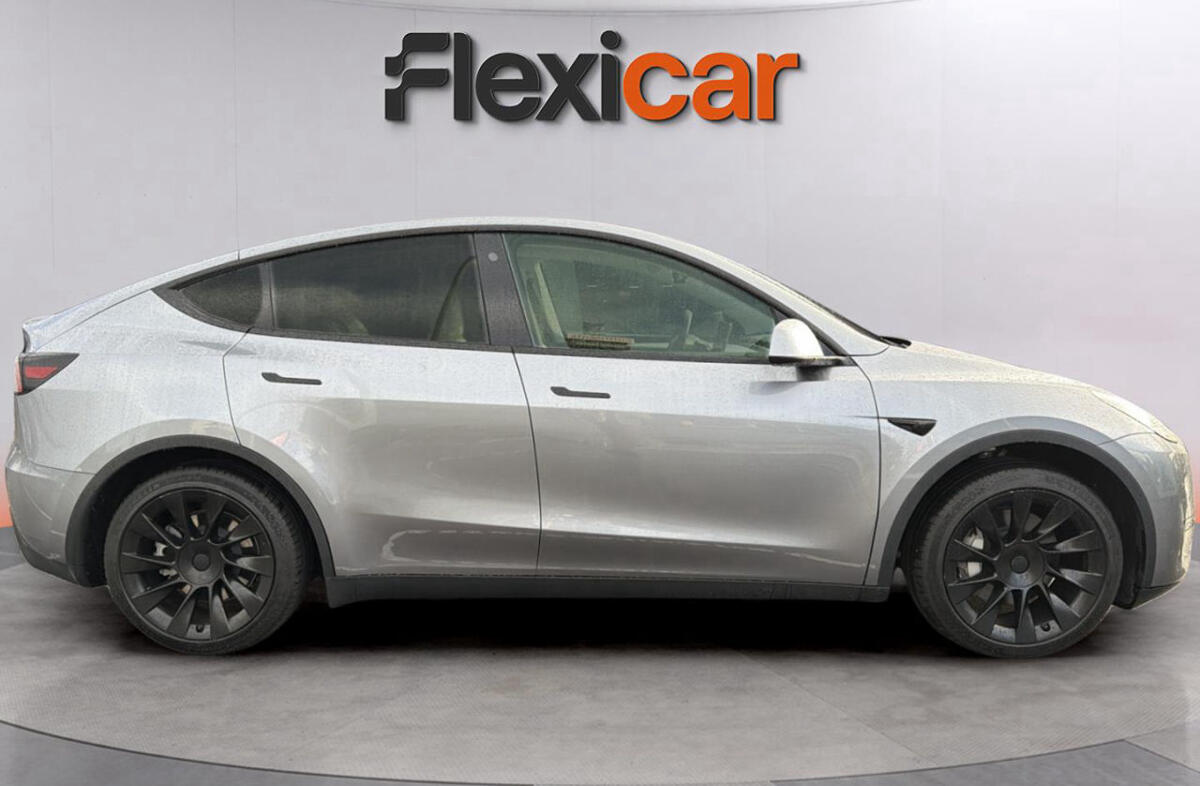 TESLA Model Y Long Range Tração Traseira