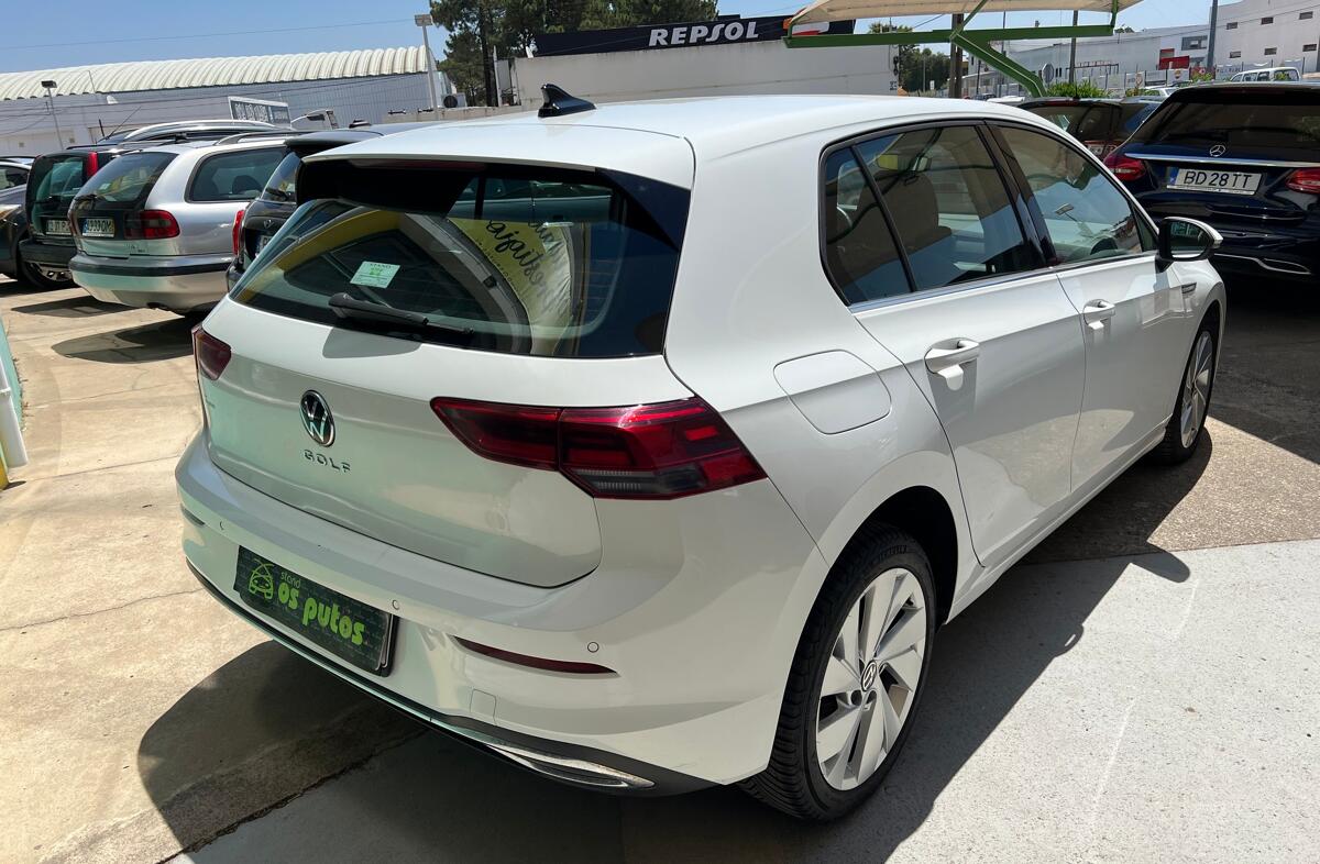 VOLKSWAGEN Golf 2.0 TDI Life