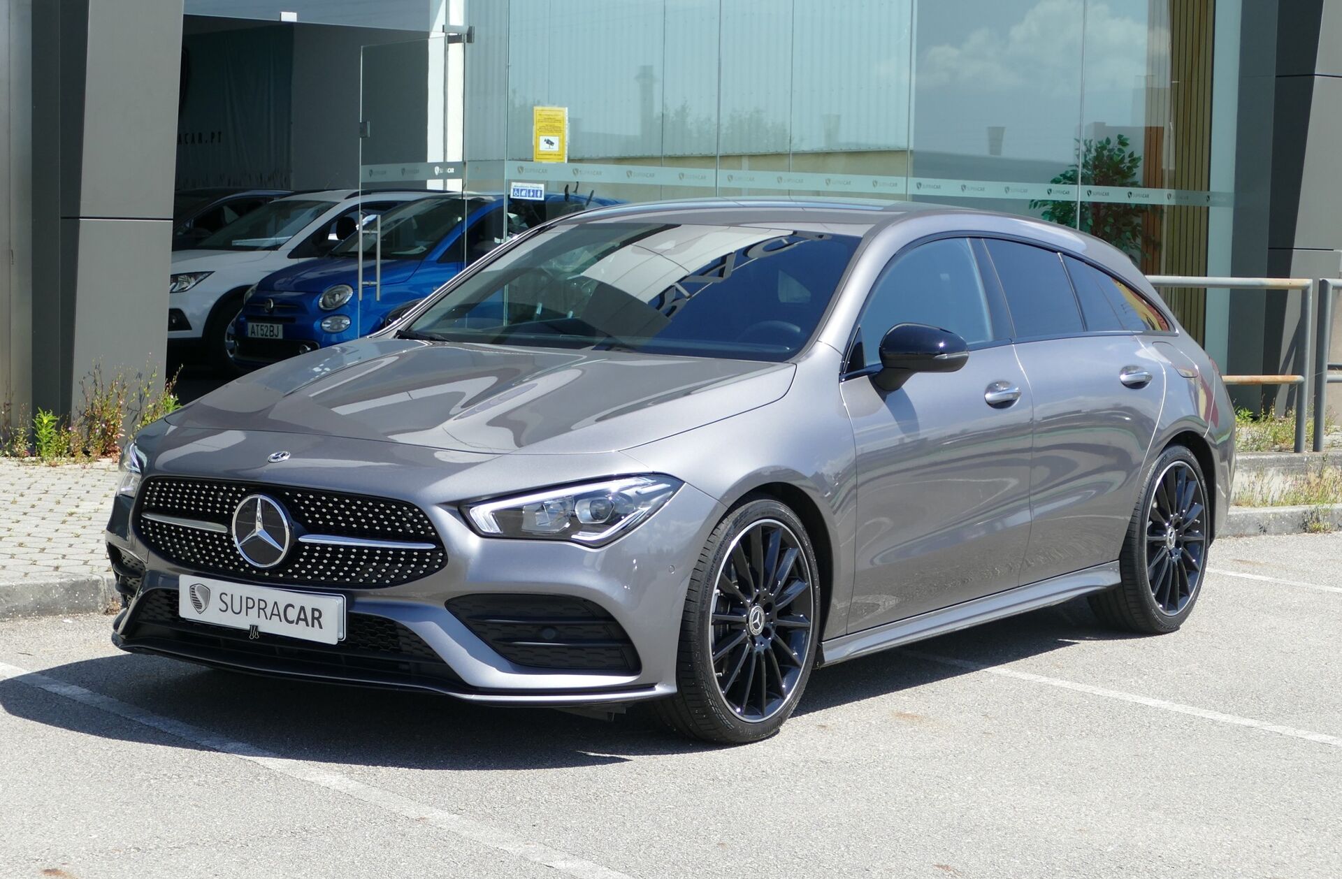 MERCEDES Classe CLA CLA 200 Shooting Brake AMG Line Aut.