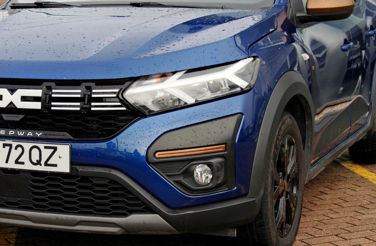 DACIA Sandero 1.0 TCe Stepway Extreme CVT