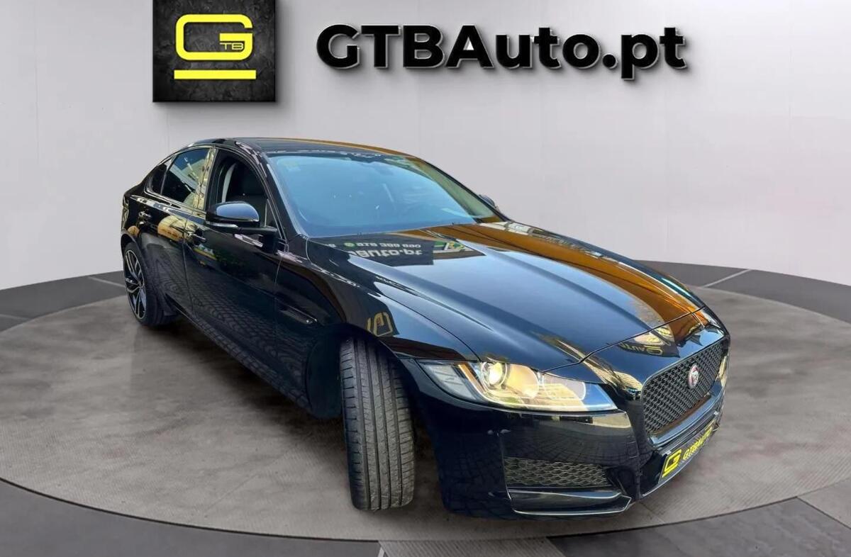 JAGUAR XF 2.0 D Prestige