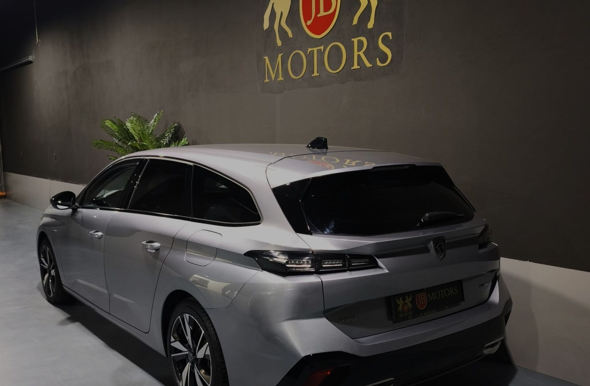 PEUGEOT 308 SW 1.6 Hybrid Active e-EAT8