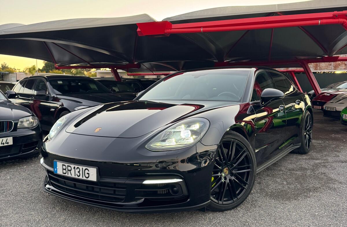 PORSCHE Panamera ST 4 E-Hybrid 10 Years Edition