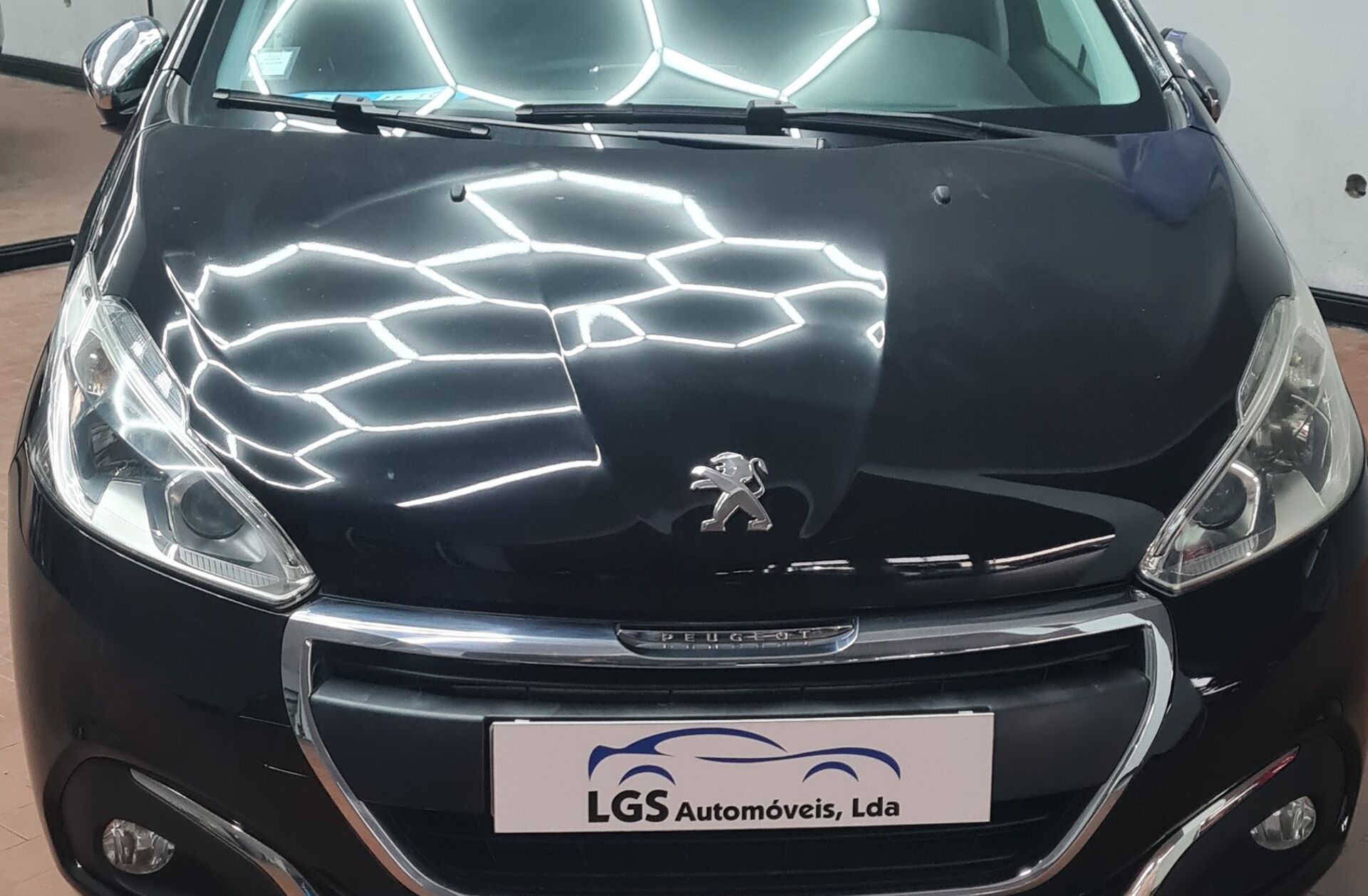 PEUGEOT 208 1.2 PureTech Style