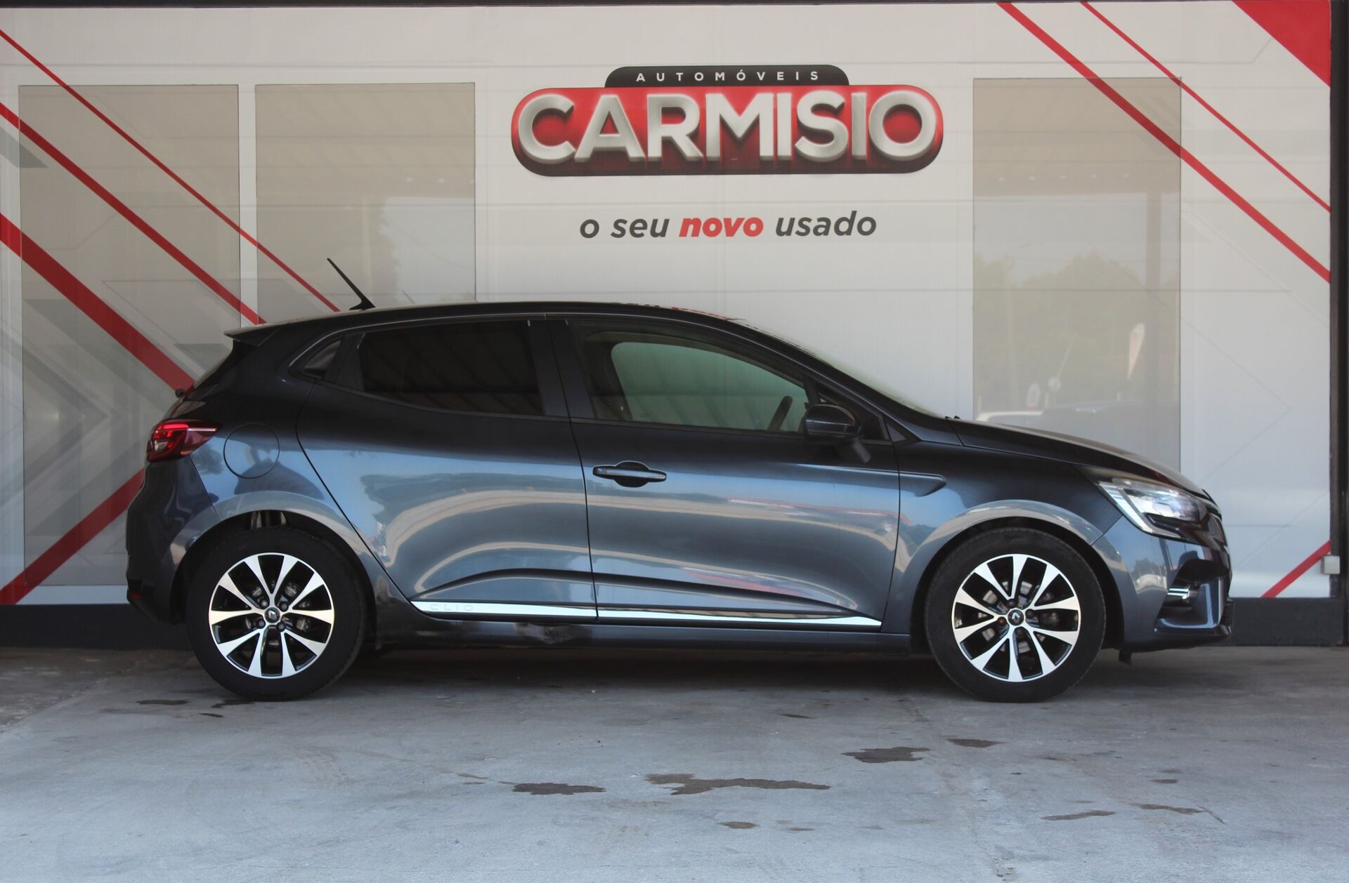 RENAULT Clio 1.0 TCe Intens