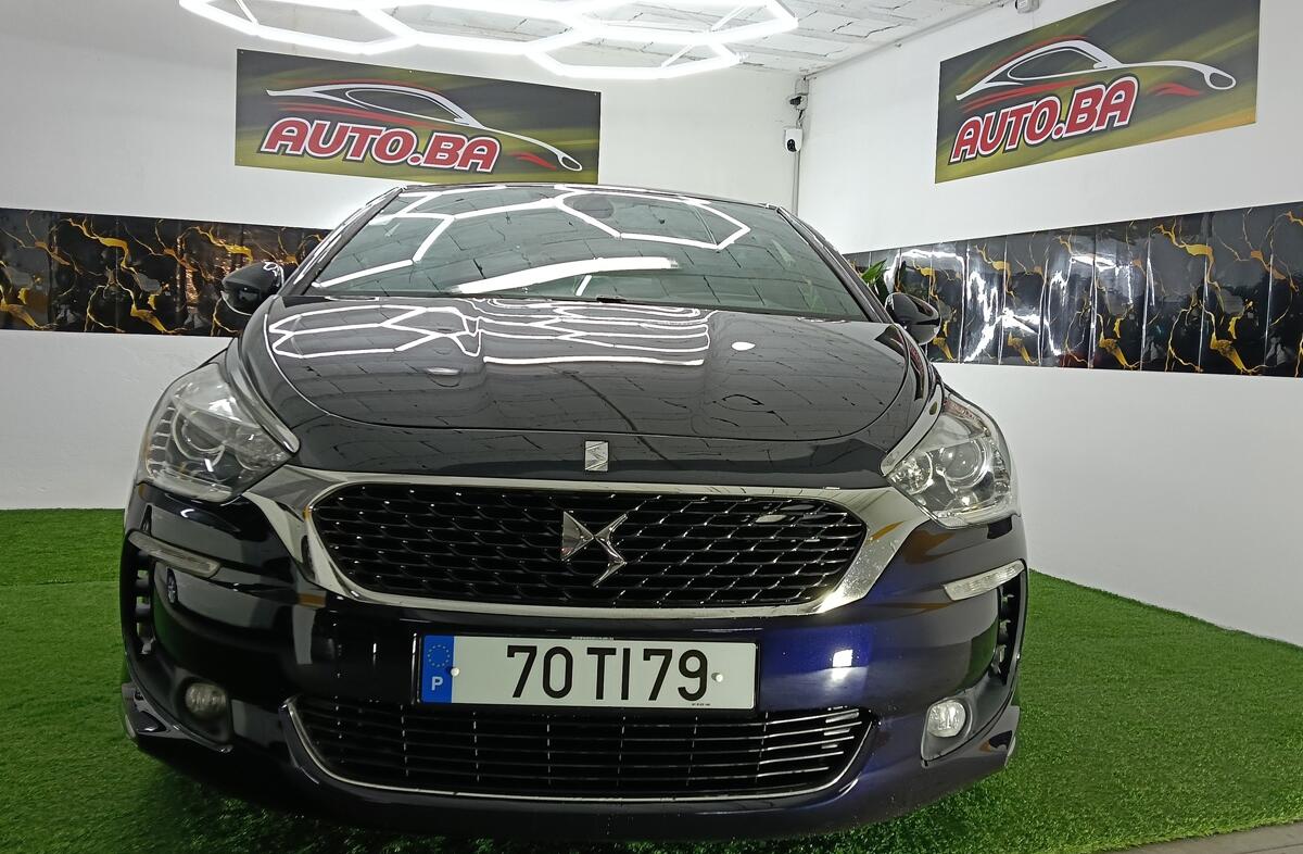 DS DS 5 1.6 BlueHDi So Chic