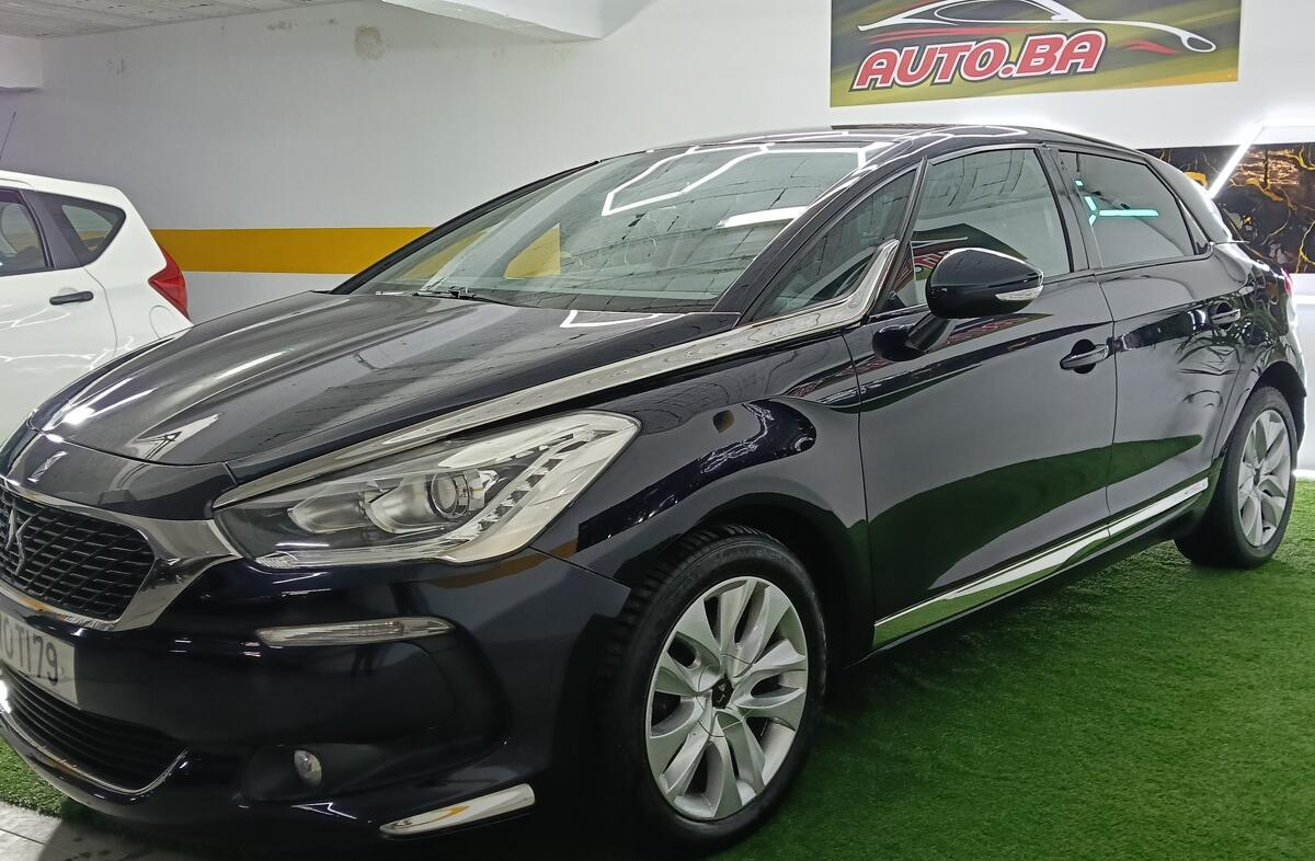 DS DS 5 1.6 BlueHDi So Chic