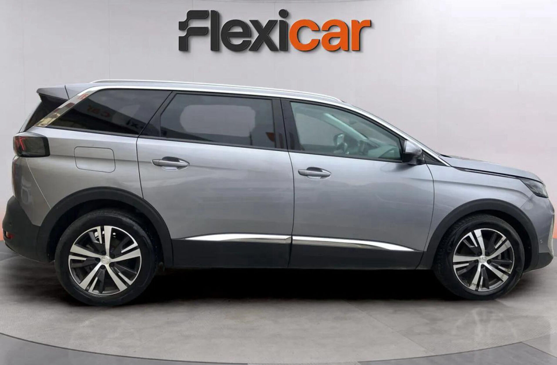 PEUGEOT 5008 1.5 BlueHDi Allure Pack