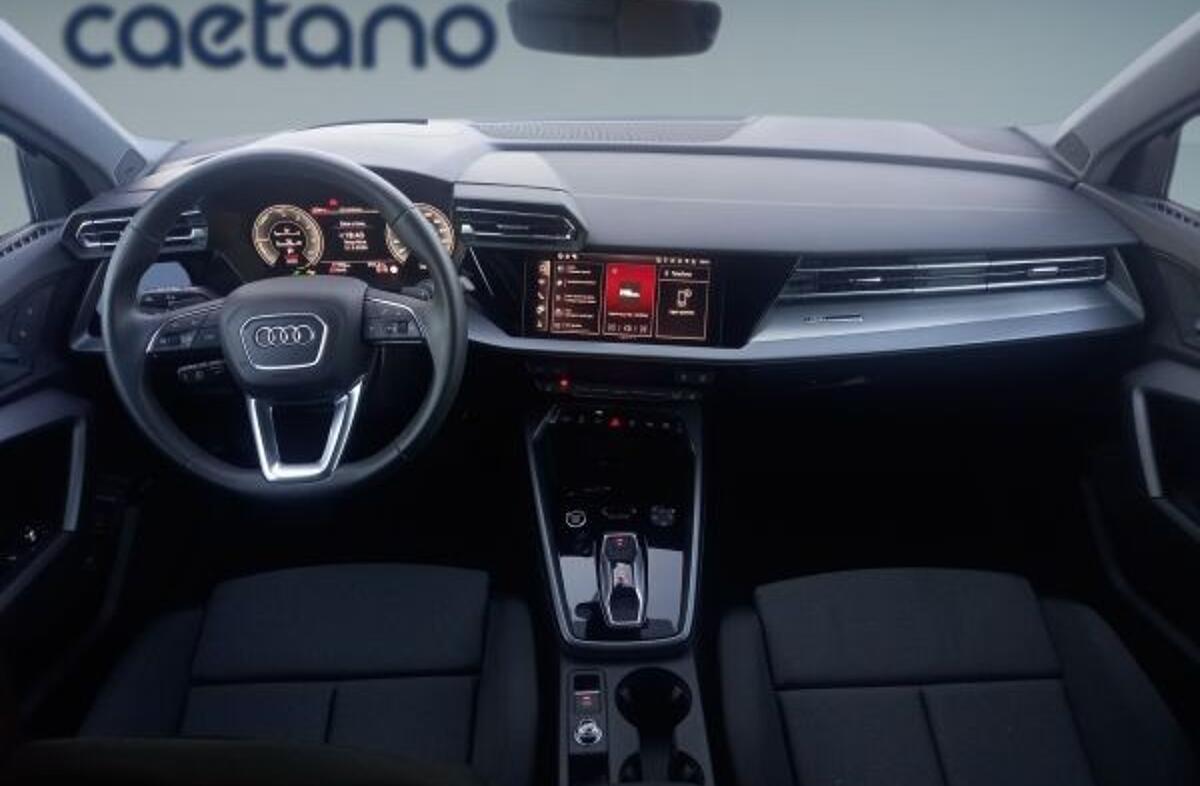 AUDI A3 30 TFSI Advanced S tronic