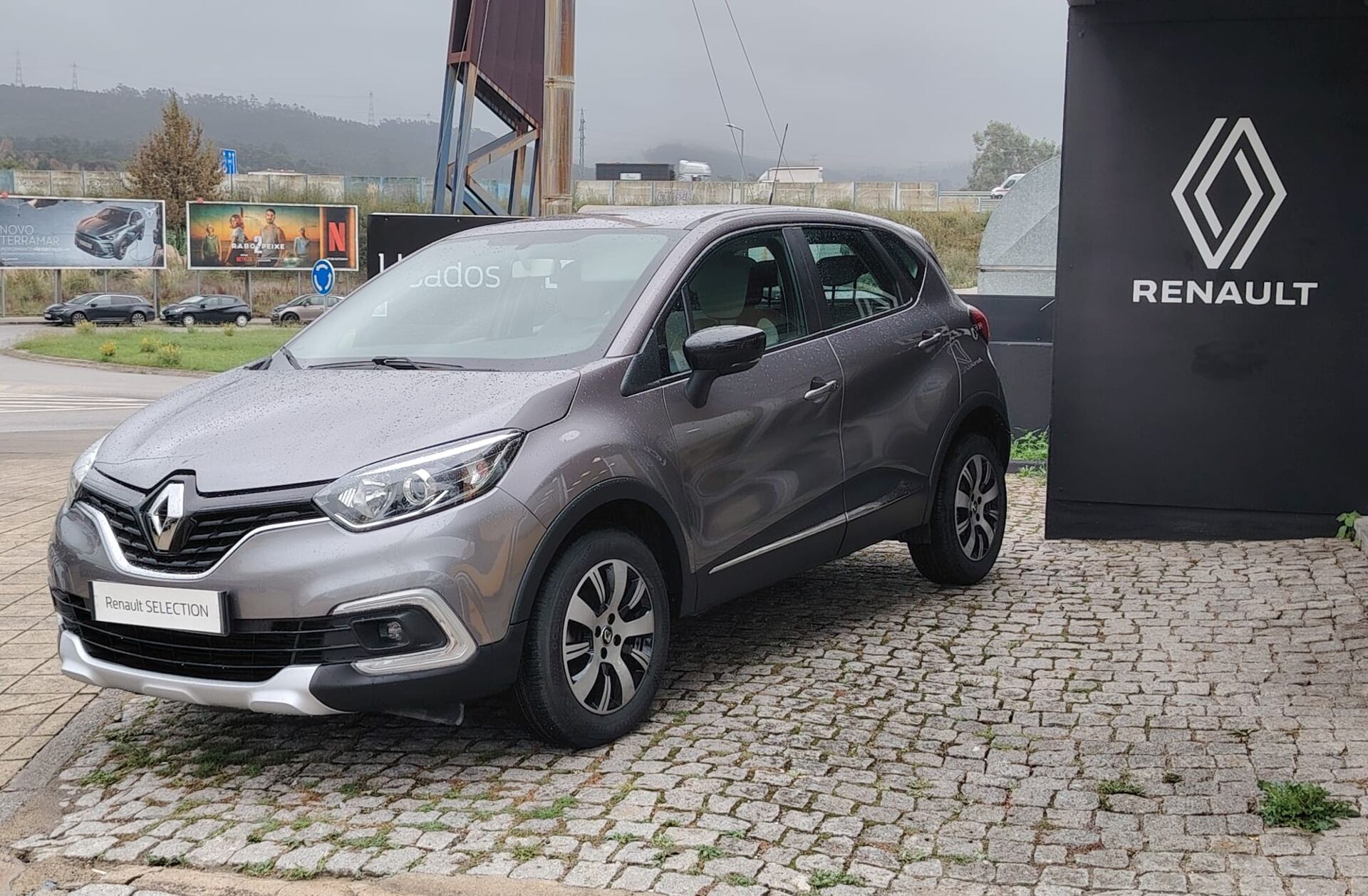 RENAULT Captur 0.9 TCe Exclusive