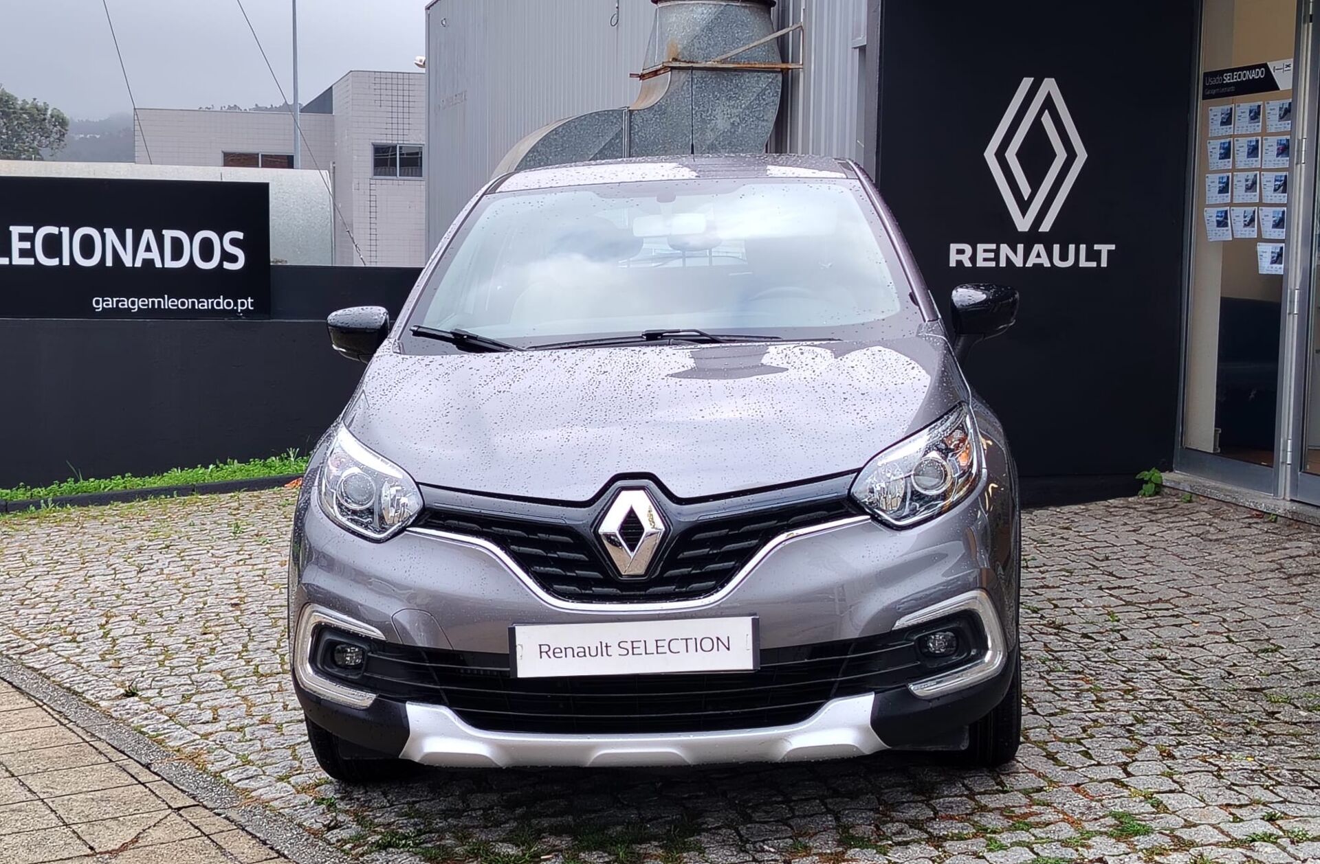 RENAULT Captur 0.9 TCe Exclusive