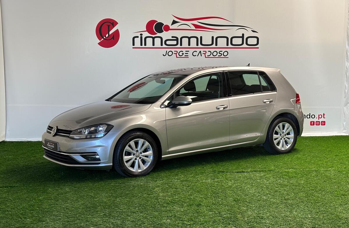 VOLKSWAGEN Golf 2.0 TDI Highline