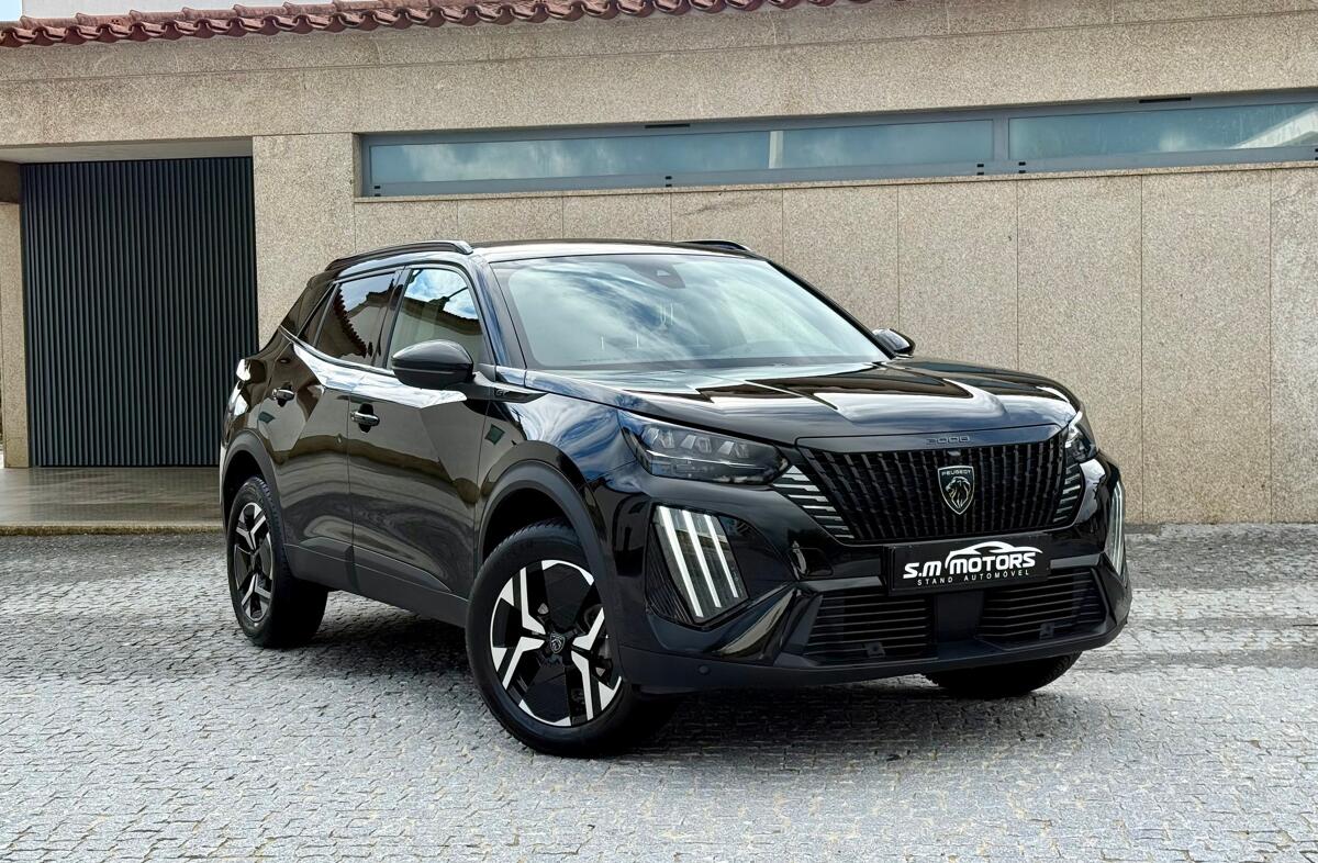 PEUGEOT 2008 1.2 PureTech GT EAT8