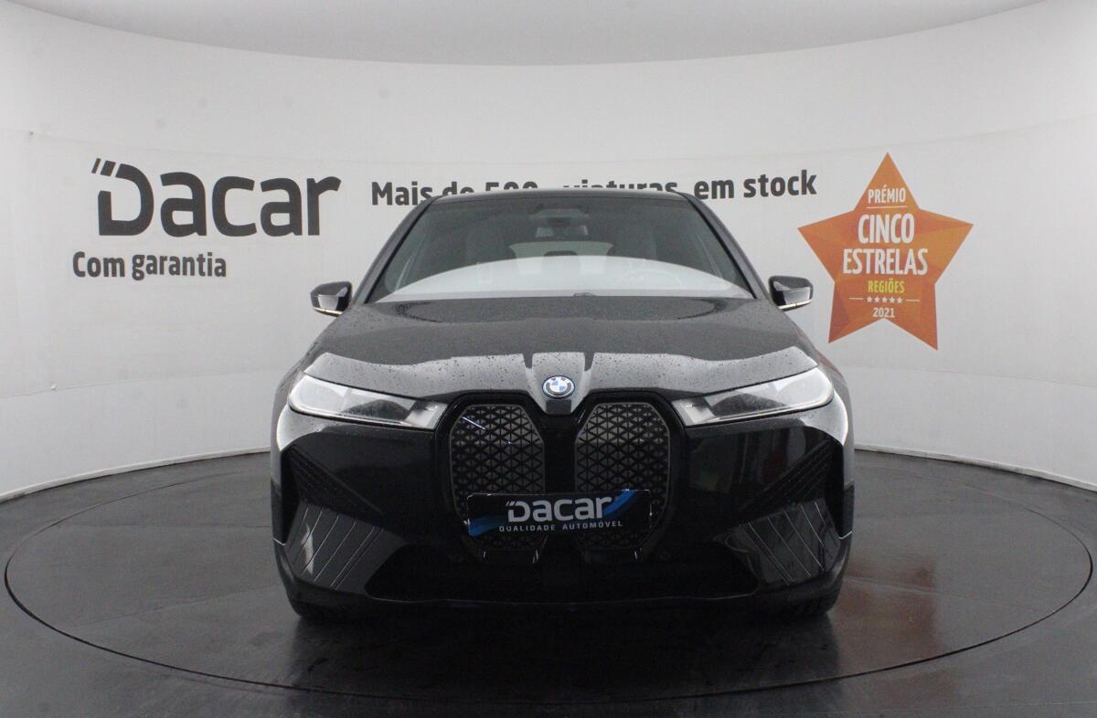 BMW iX xDrive 40 Pack Desportivo
