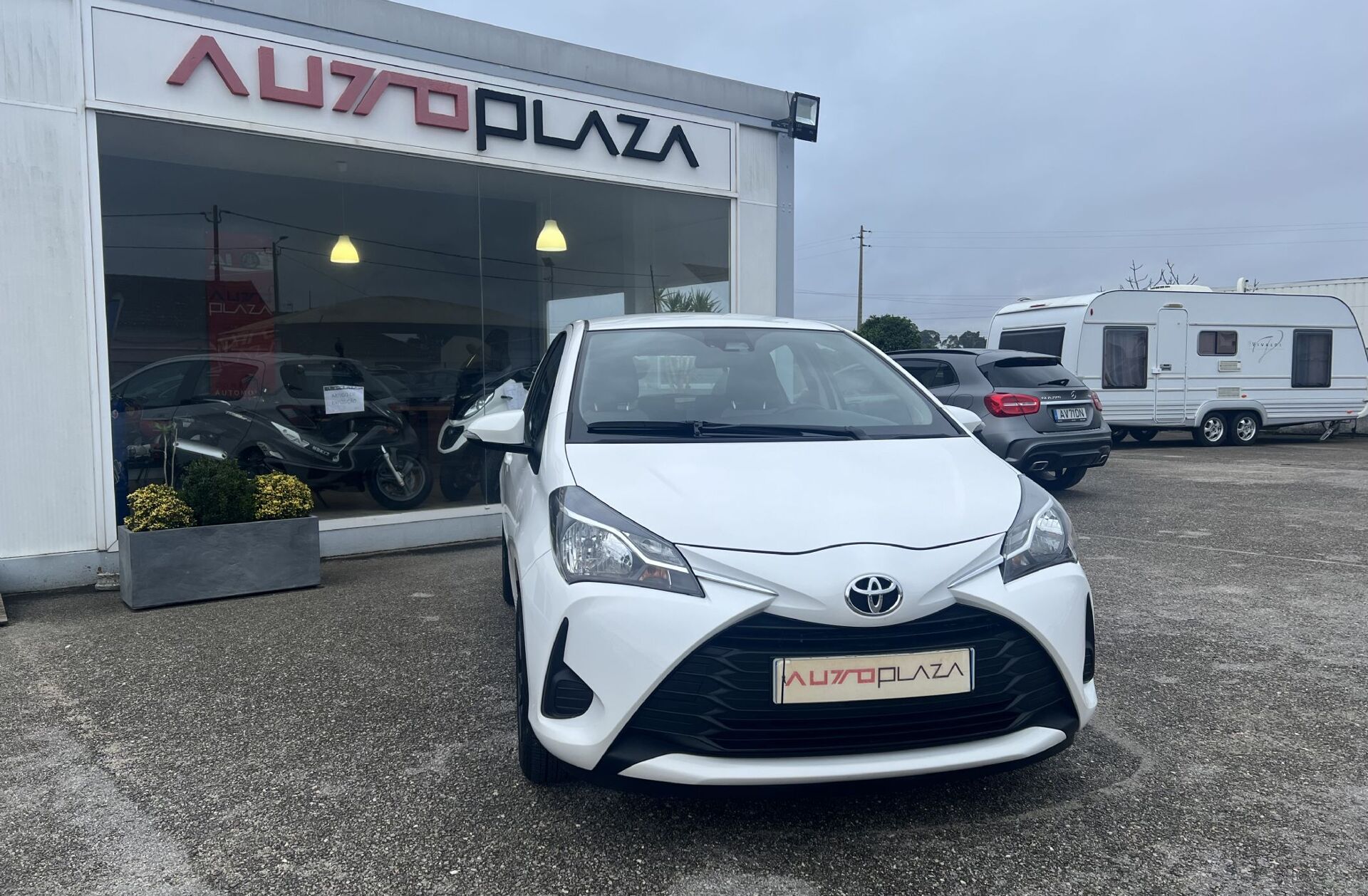 TOYOTA Yaris 1.0 VVT-i Comfort