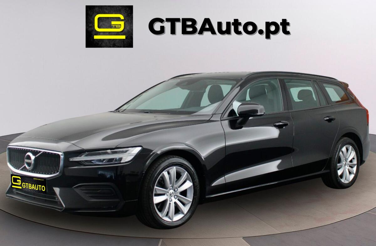 VOLVO V60 2.0 B4 Momentum Core Geartronic