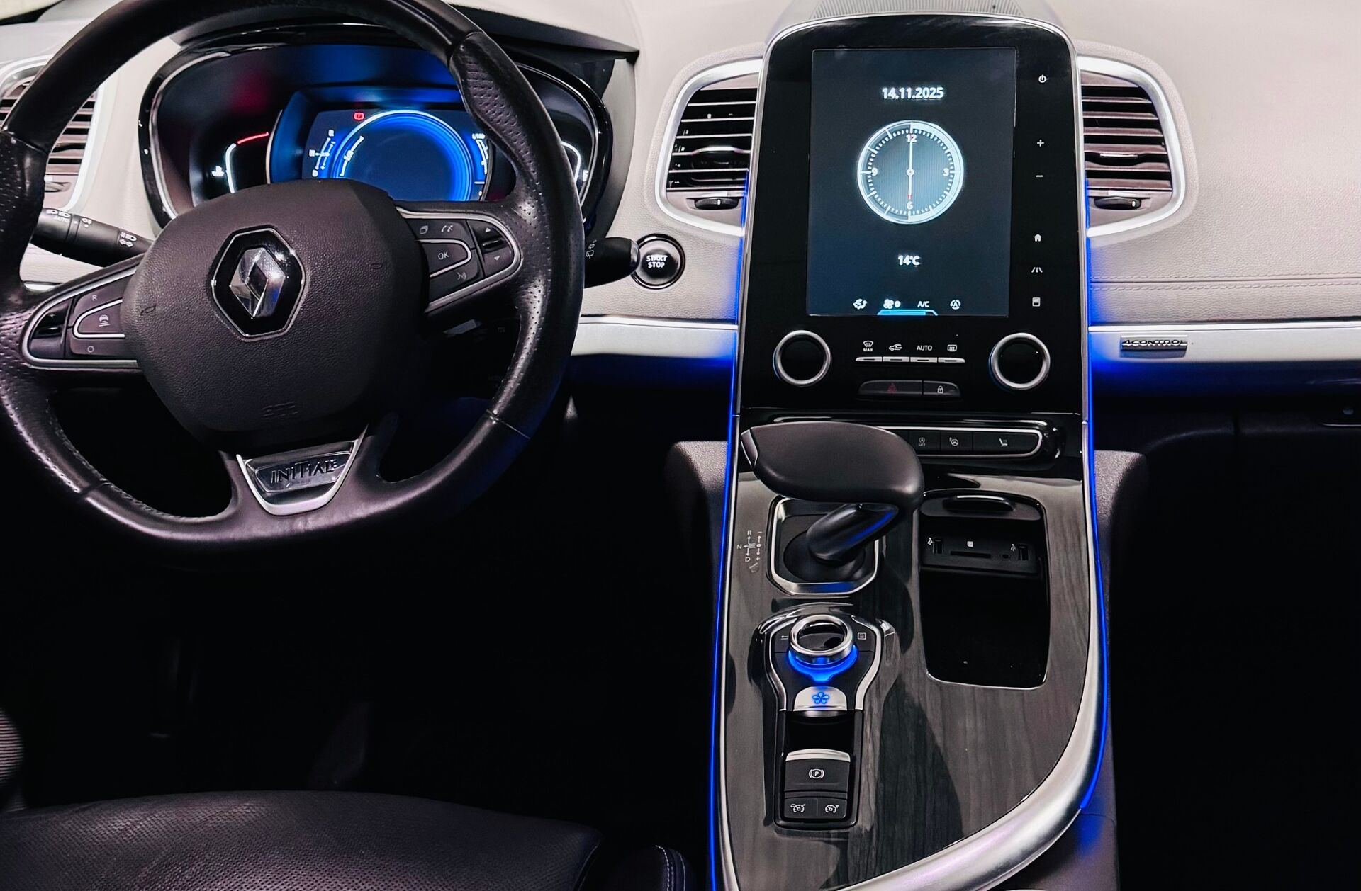 RENAULT Espace 1.6 dCi Initiale Paris EDC