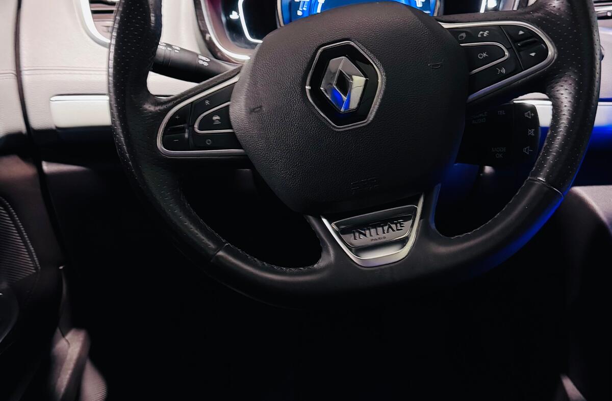 RENAULT Espace 1.6 dCi Initiale Paris EDC