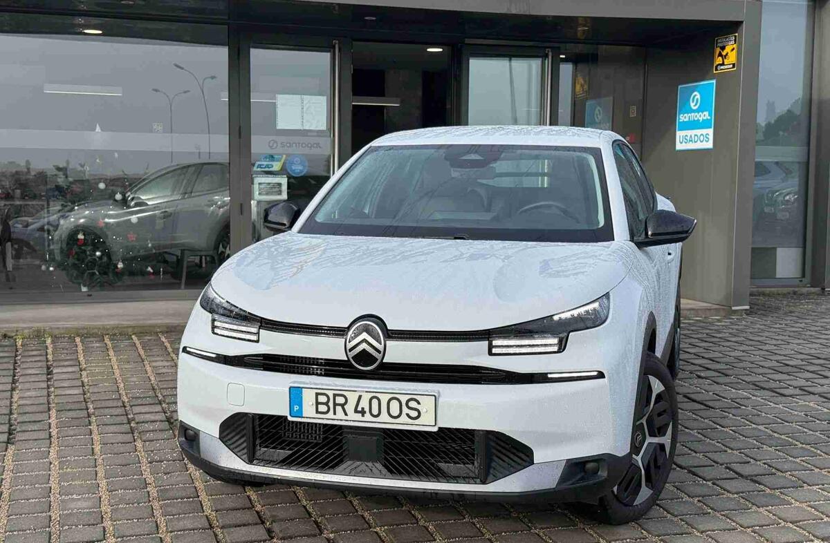 CITROEN C4 1.2 Hybrid Plus e-DSC6