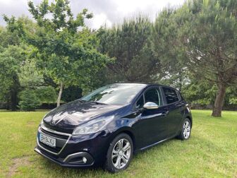 PEUGEOT 208 1.6 BlueHDi Style