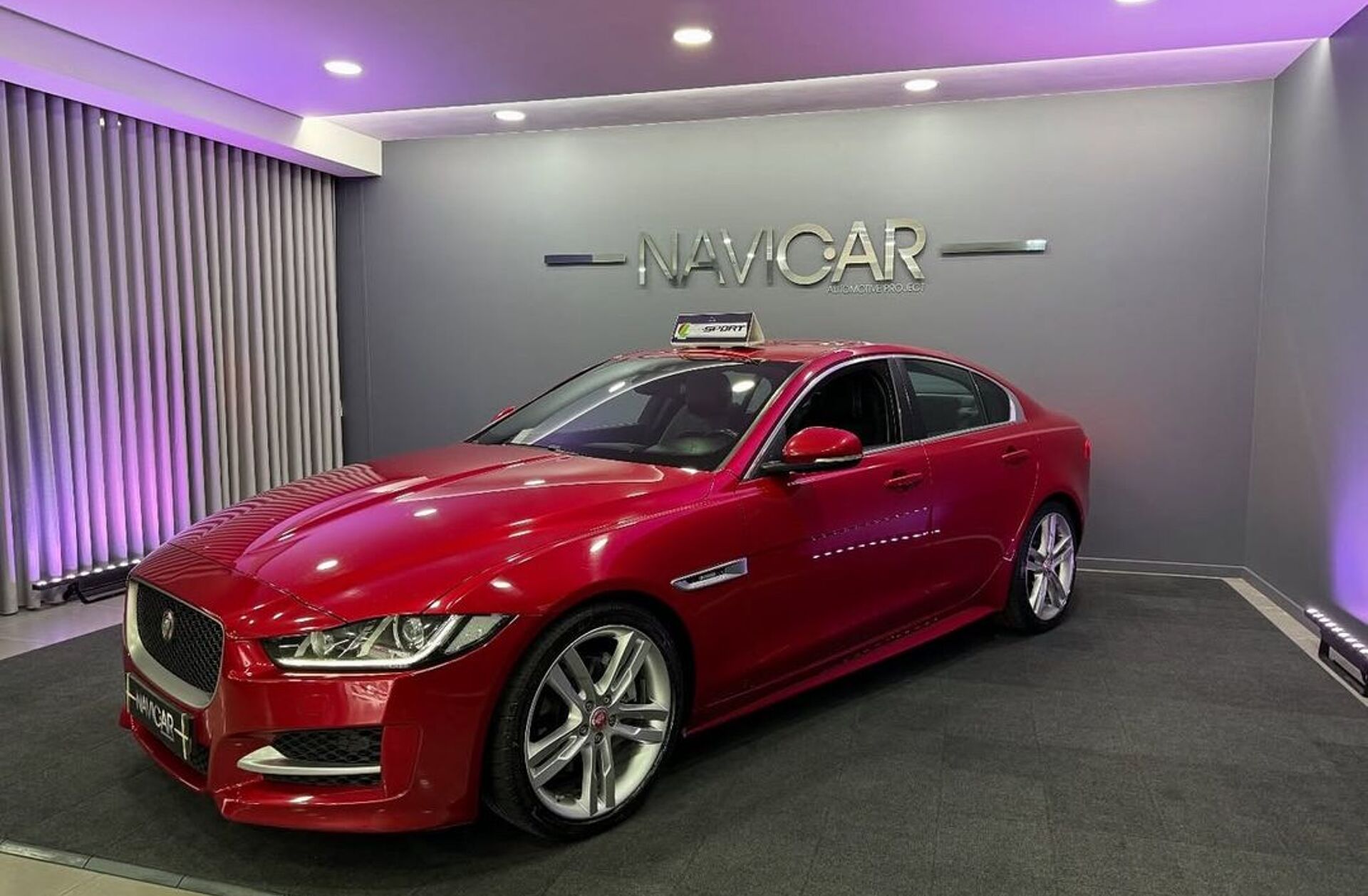 JAGUAR XE 2.0 D R-Sport