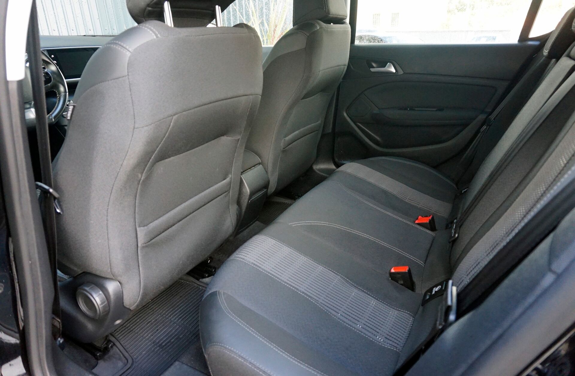 PEUGEOT 308 1.2 PureTech Allure