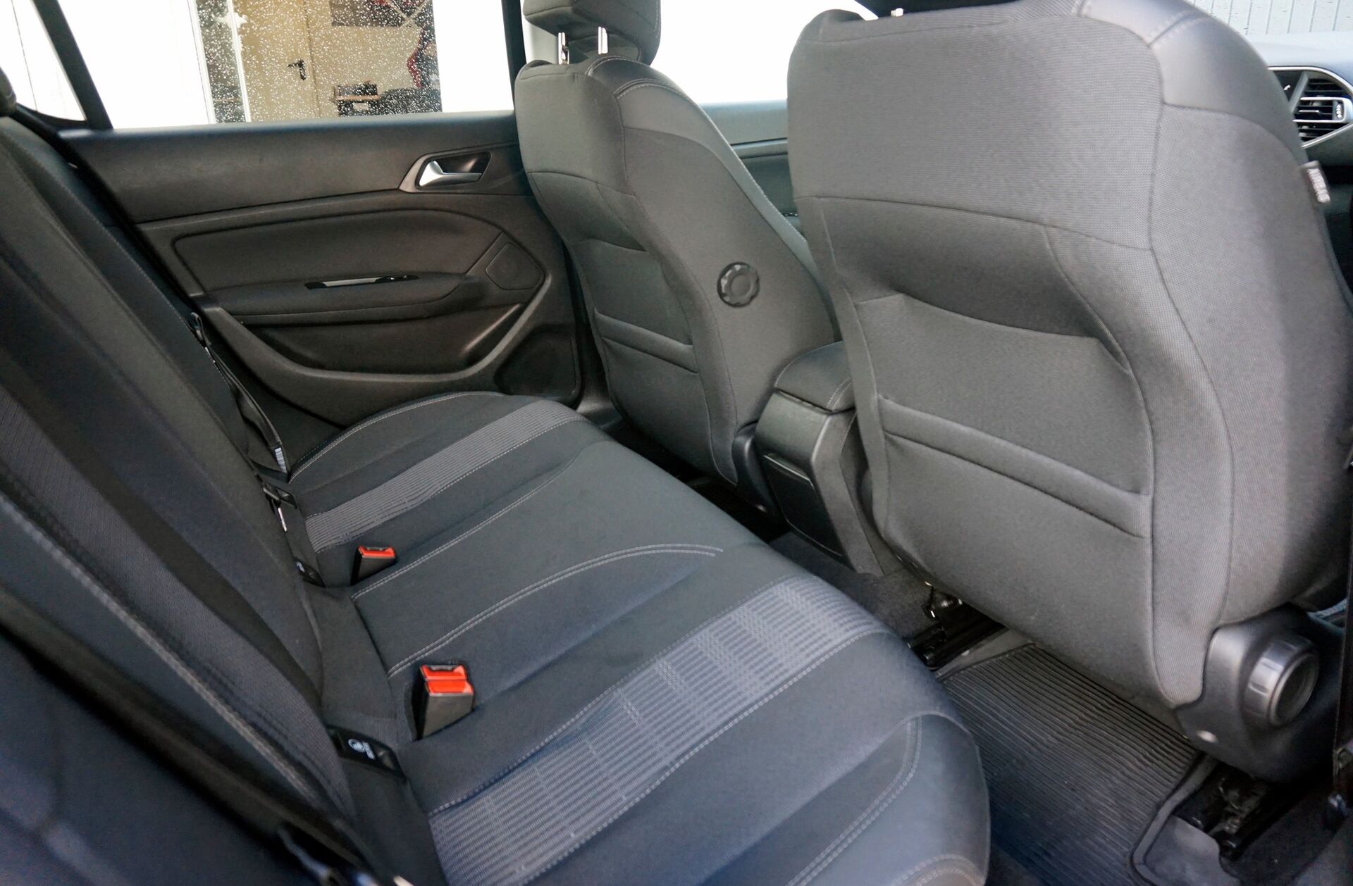 PEUGEOT 308 1.2 PureTech Allure