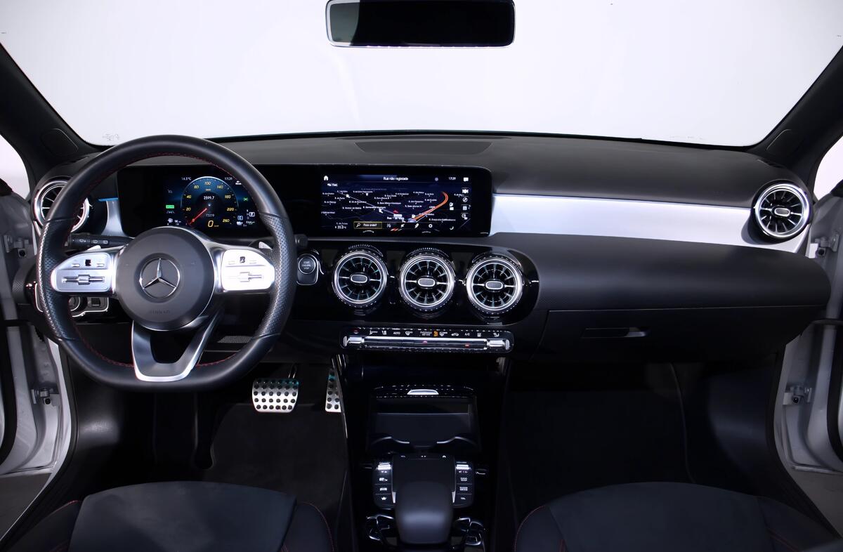 MERCEDES Classe A A 250 e AMG Line