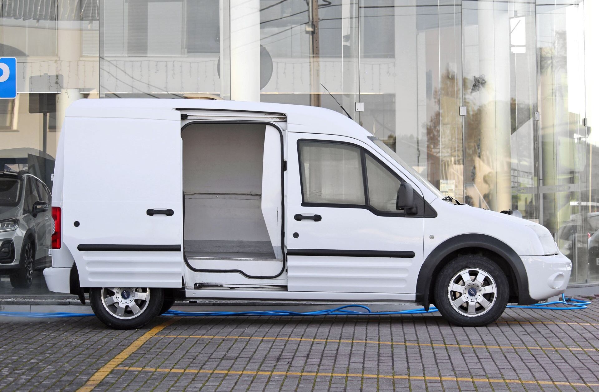 FORD Transit Connect 1.8 TDCi Longa Trend
