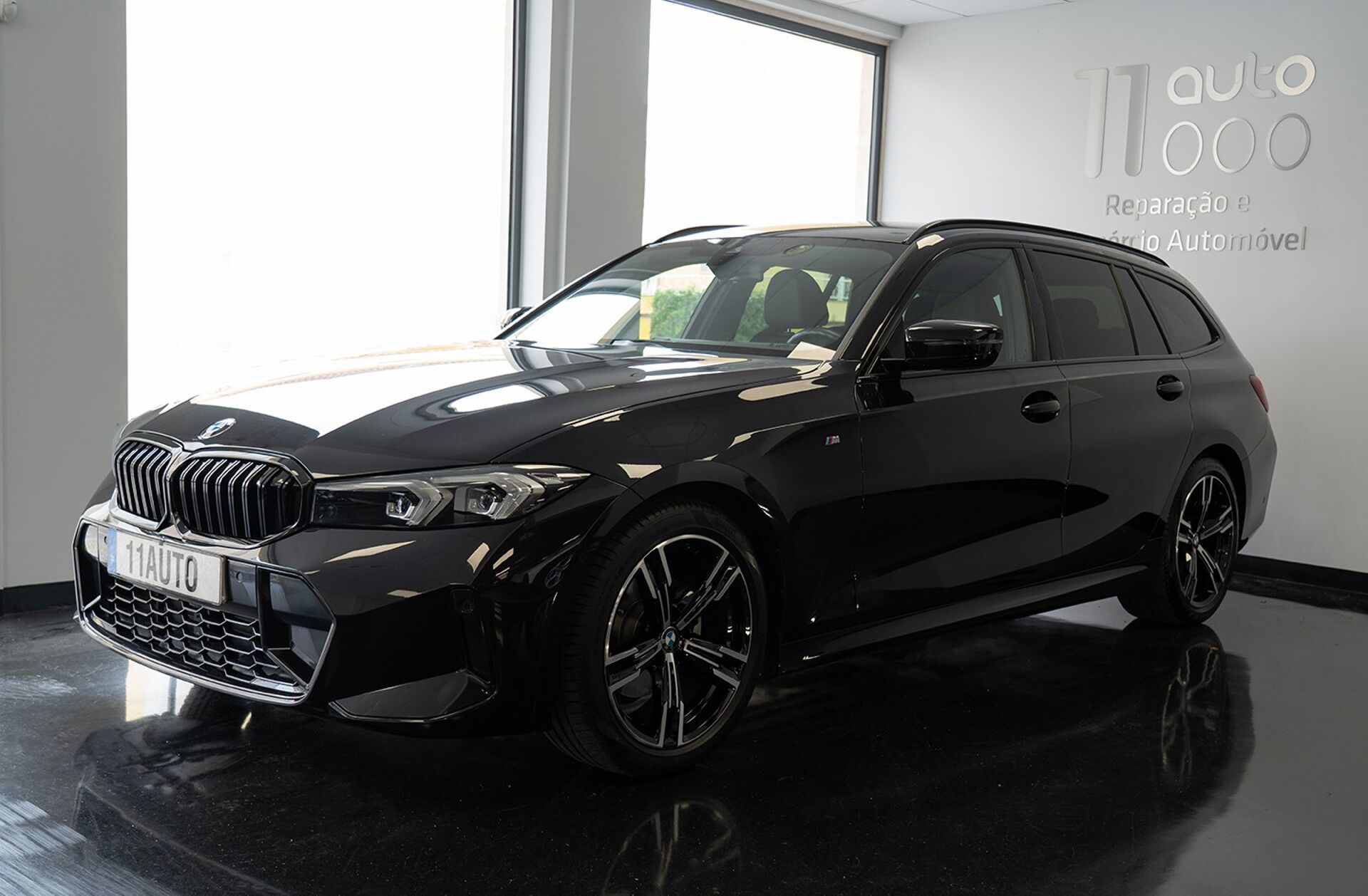 BMW Serie-3 320 d Touring Pack Desportivo M Auto