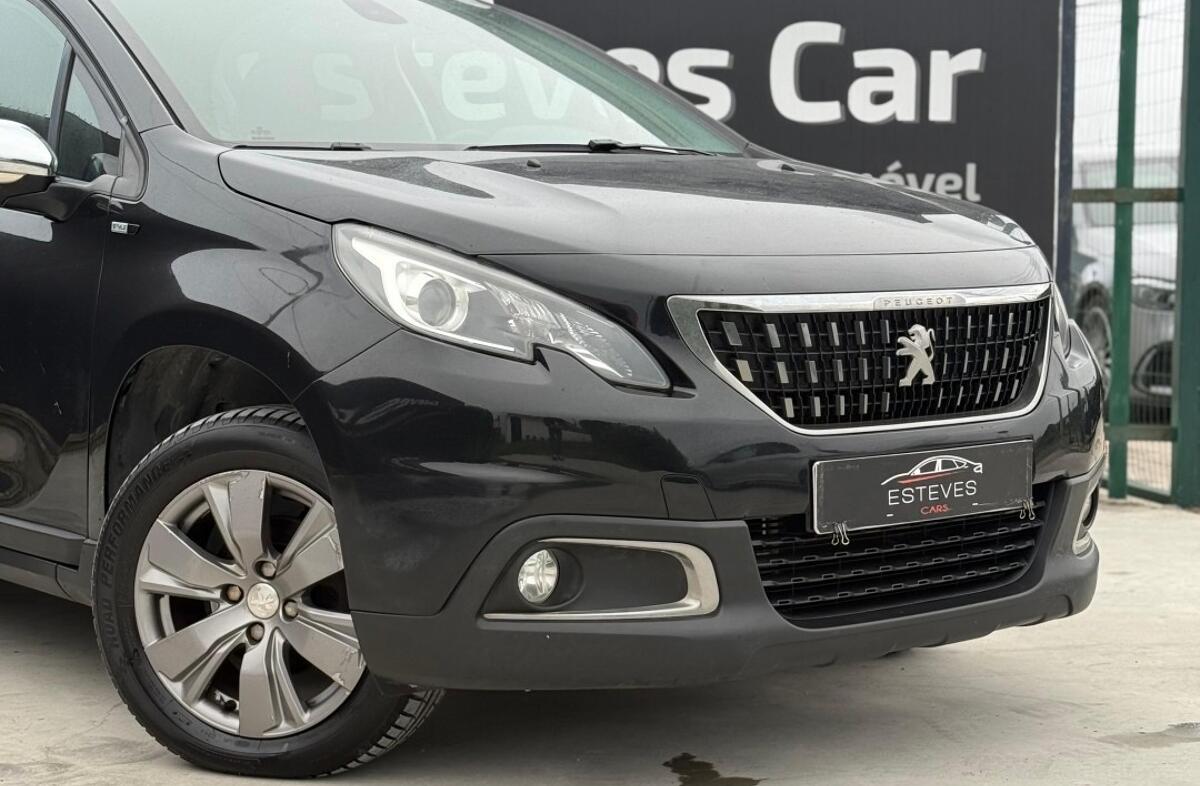 PEUGEOT 2008 1.2 PureTech Access
