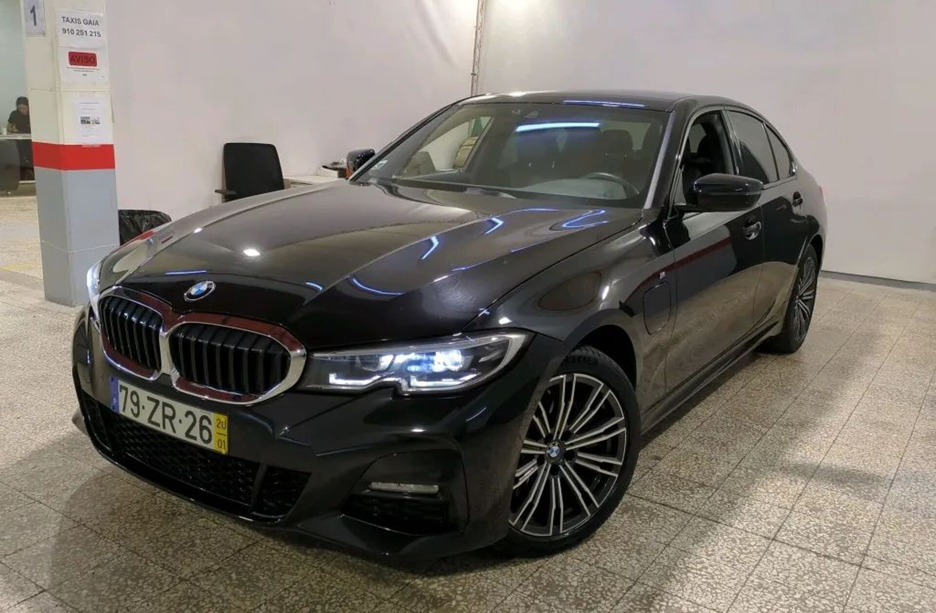 BMW Serie-3 330 e Touring Pack M Auto