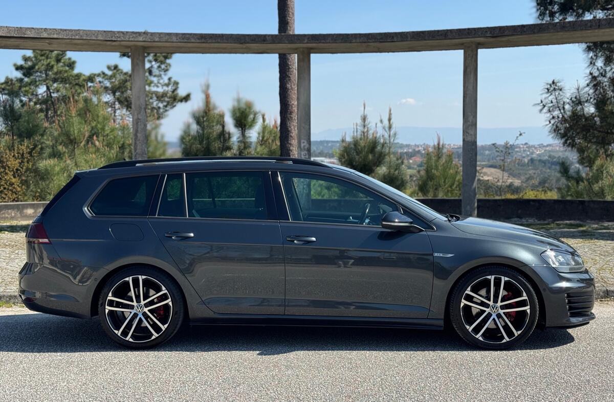 VOLKSWAGEN Golf 2.0 TDi GTD DSG