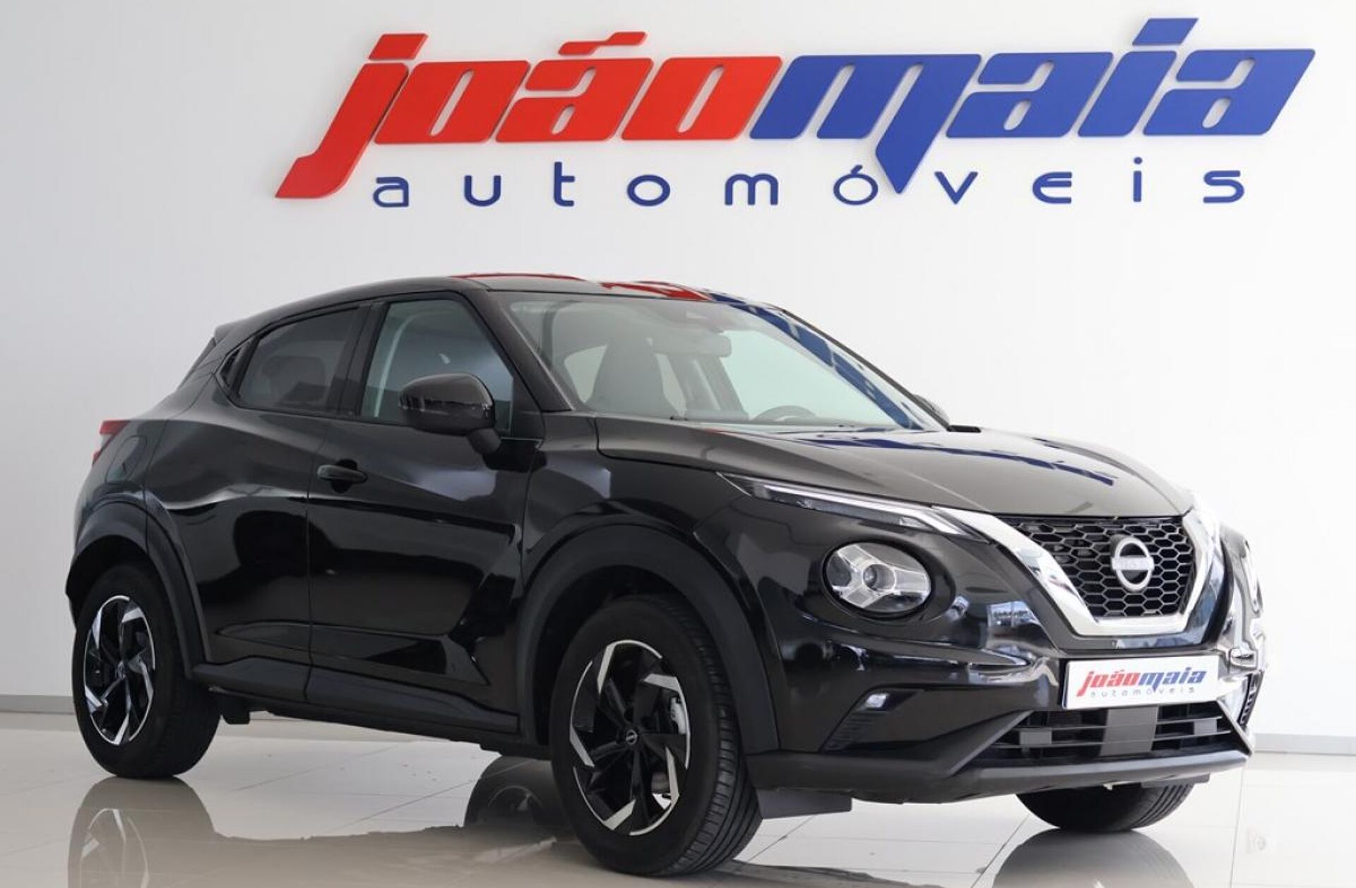 NISSAN Juke 1.0 DIG-T N-Connecta