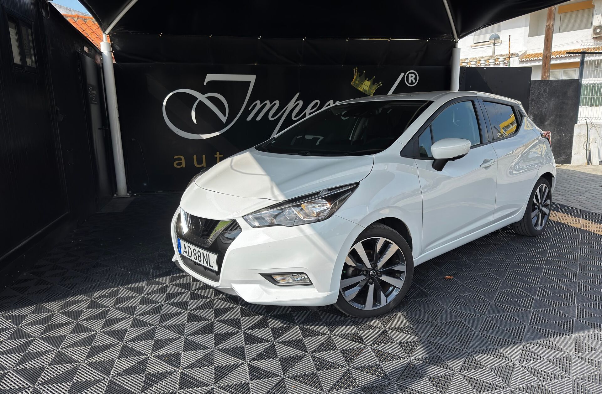 NISSAN Micra 1.0 IG-T Tekna