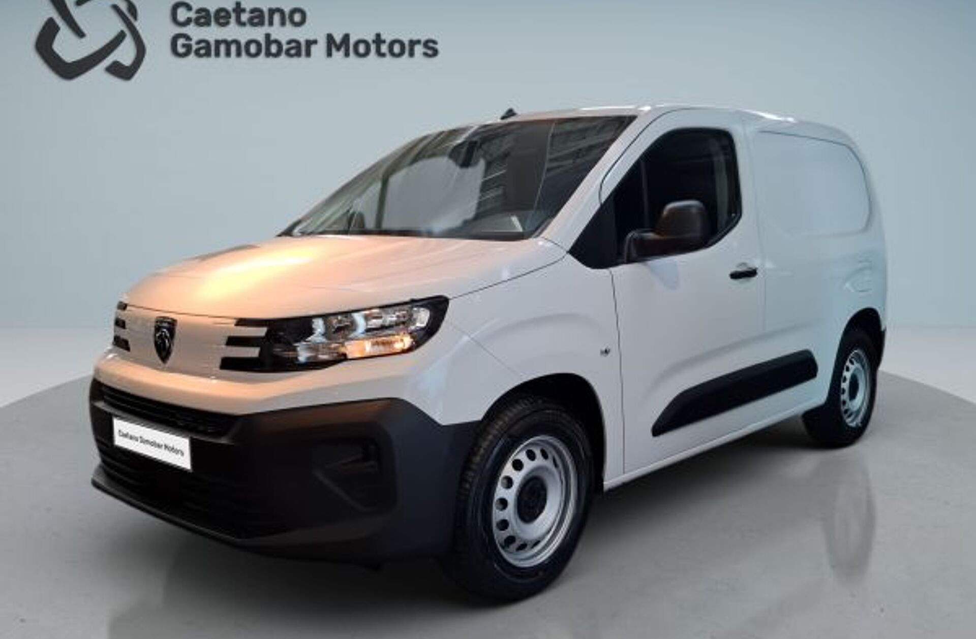 PEUGEOT Partner e- 50 kWh Standard