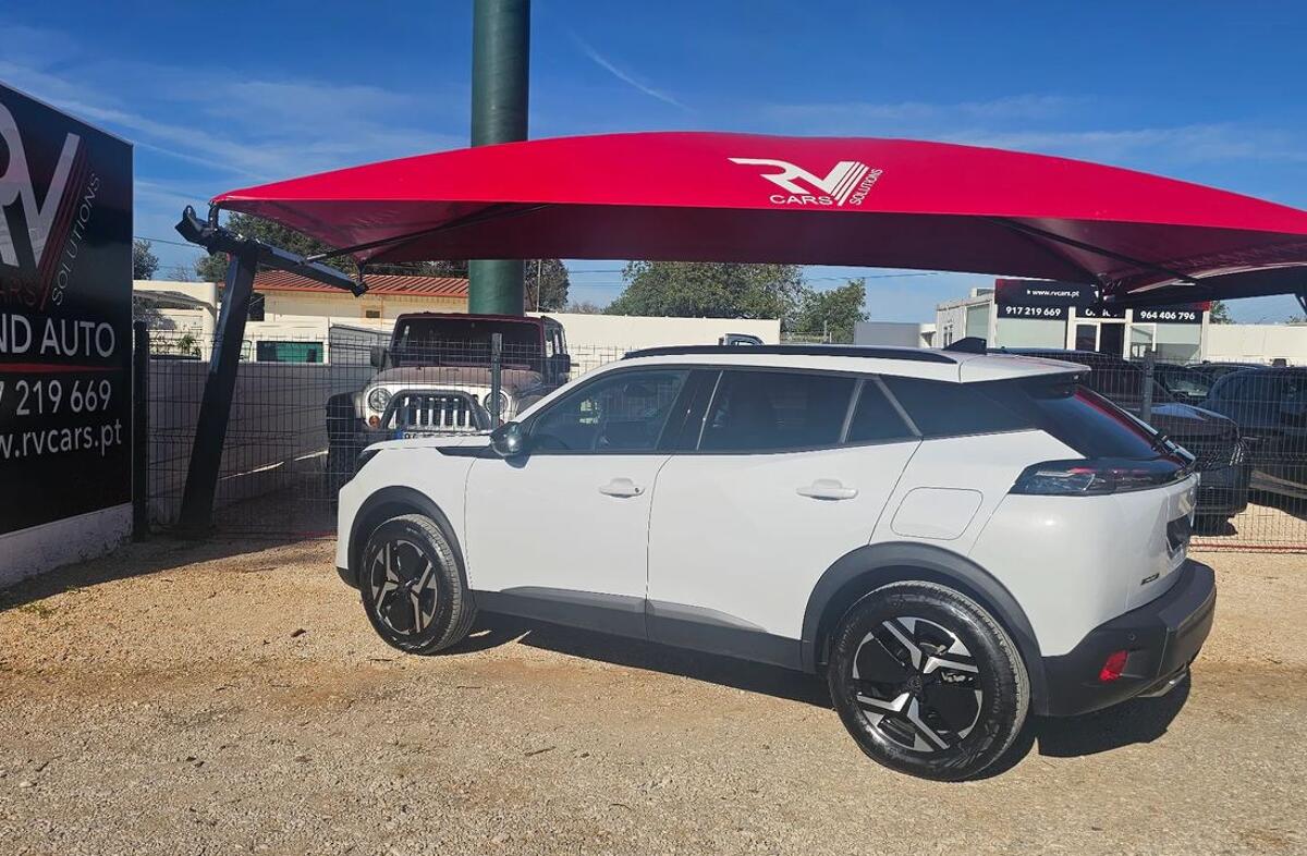 PEUGEOT 2008 1.2 Hybrid Allure e-DCS6