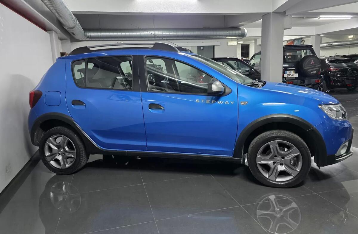 DACIA Sandero 0.9 TCe Stepway