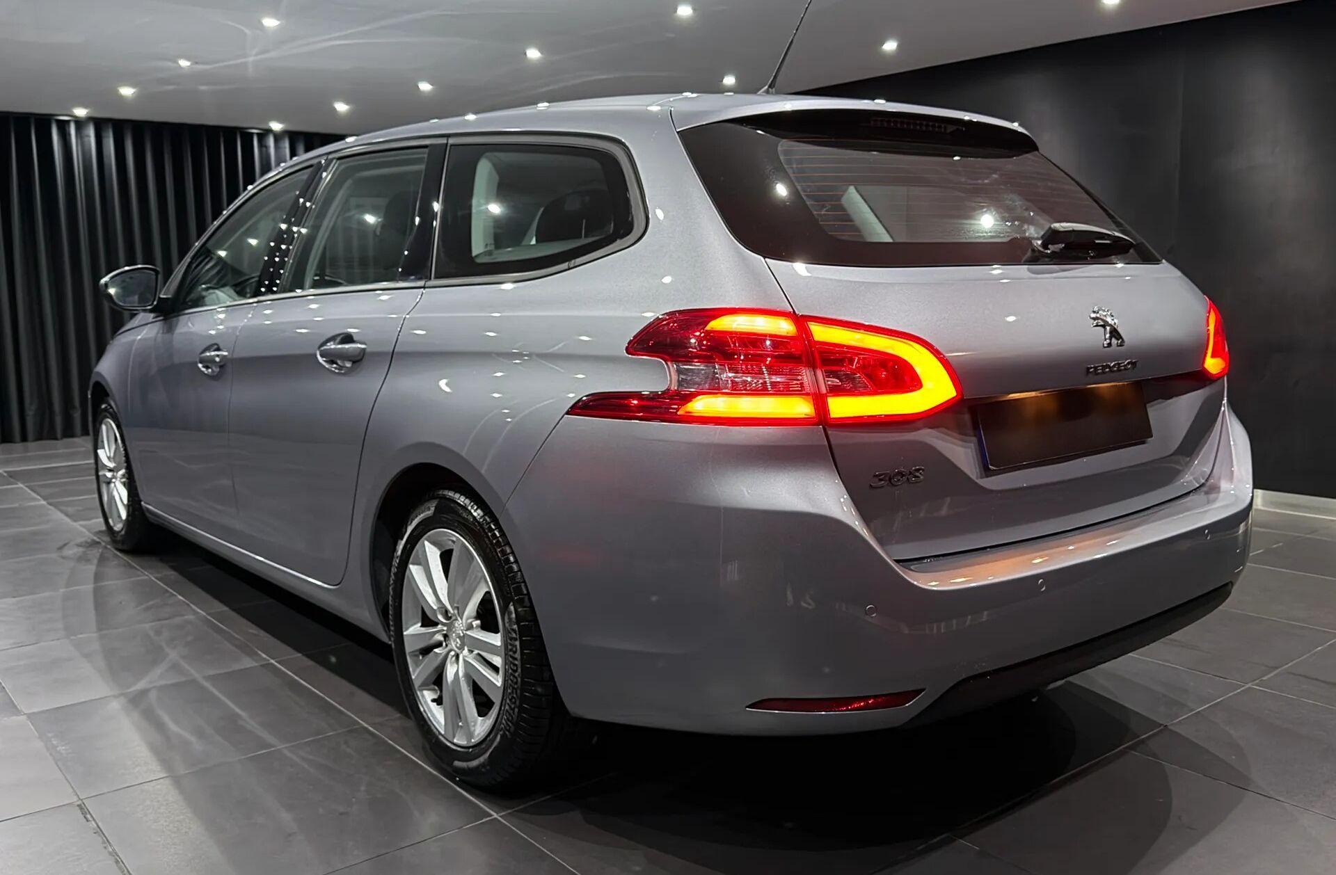 PEUGEOT 308 SW 1.2 PureTech Active Pack