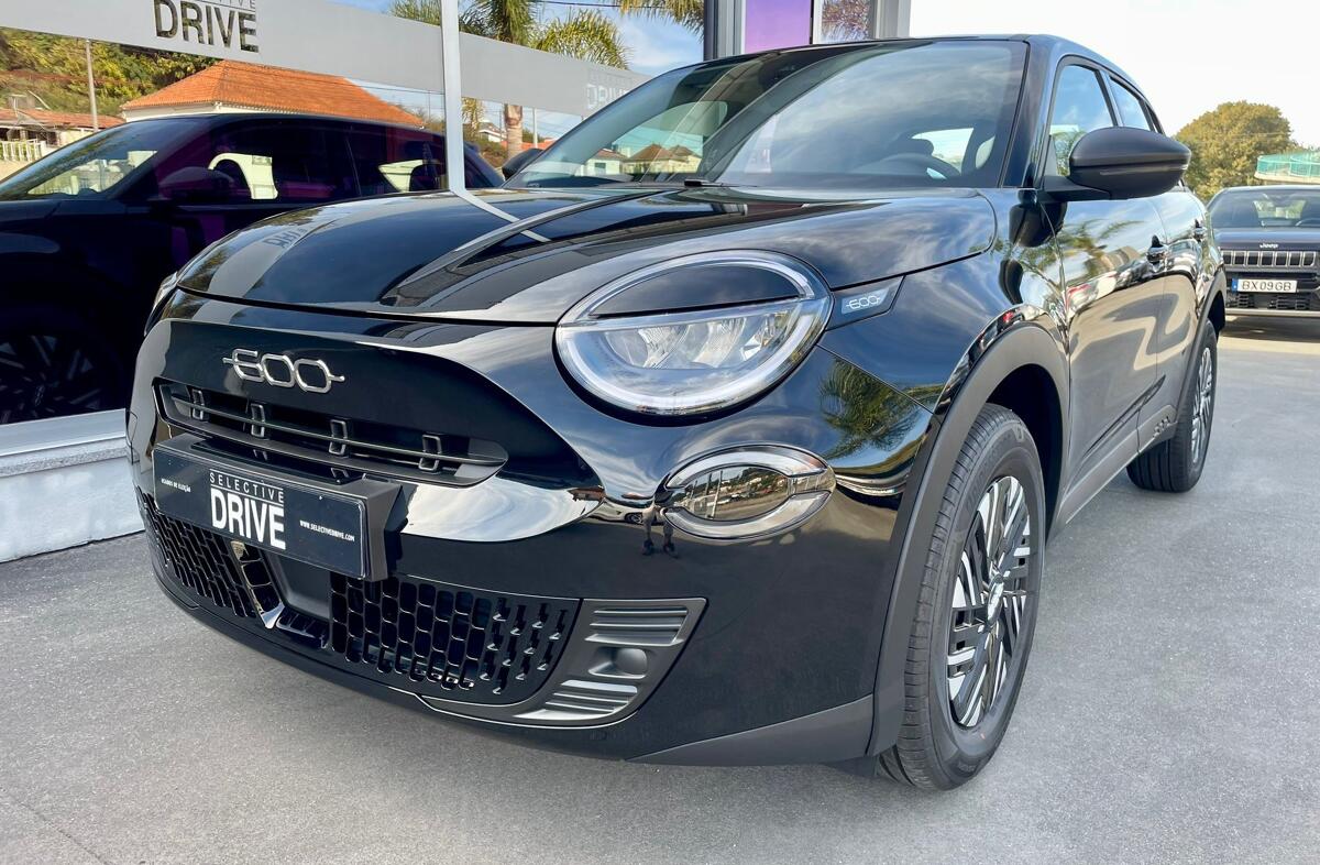 FIAT 600 1.2 Hybrid